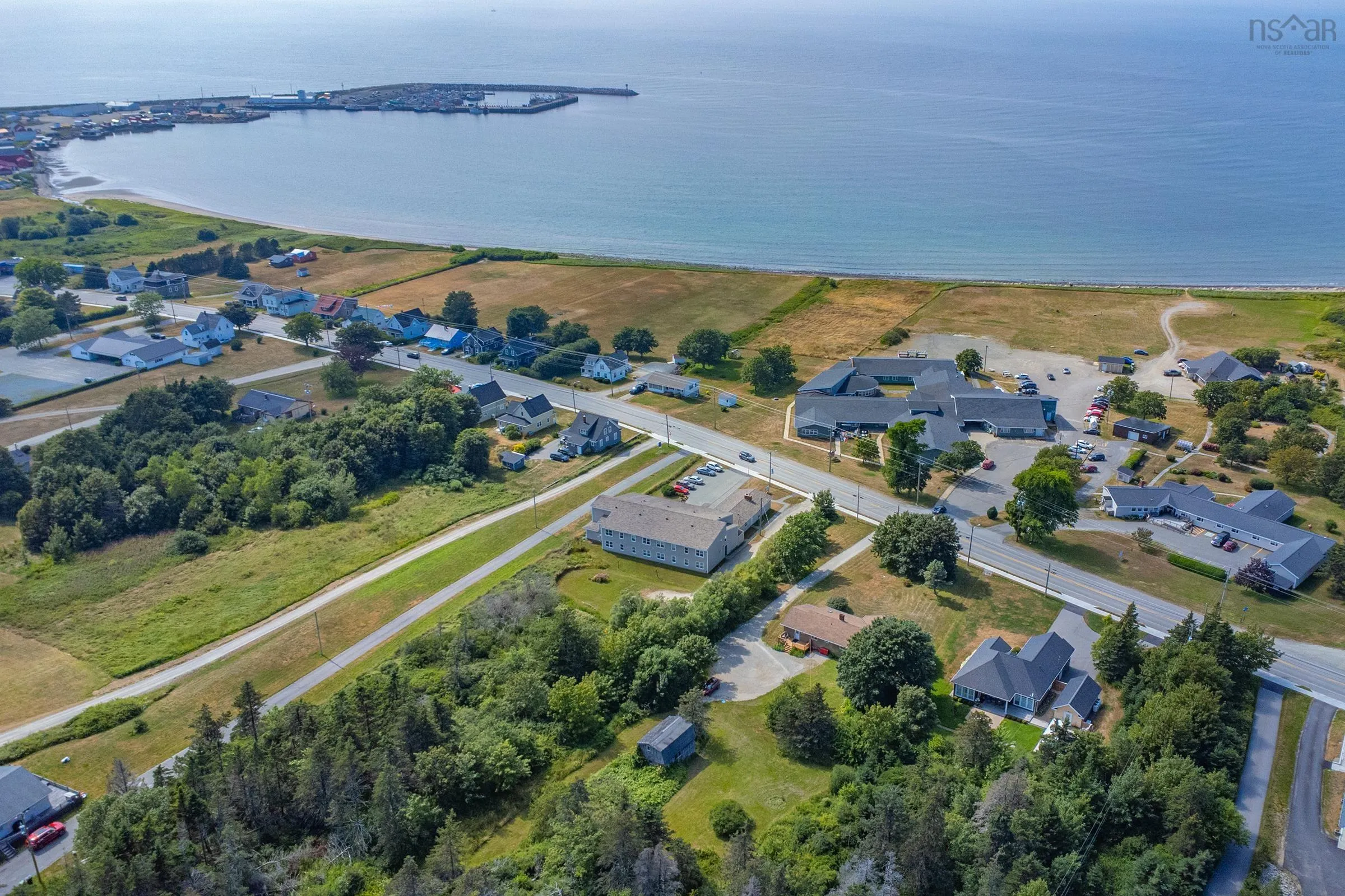 8402 Highway 1, Meteghan, NS B0W 2J0, 3 Bedrooms Bedrooms, ,2 BathroomsBathrooms,Residential,For Sale,Highway 1,202523733