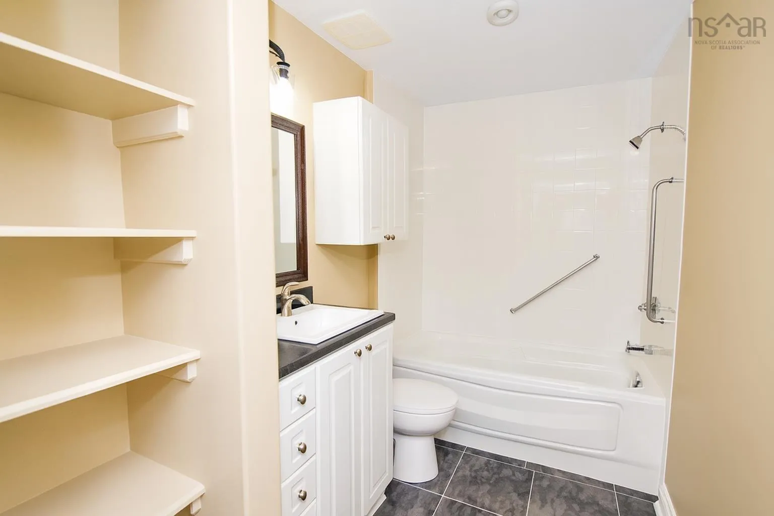 105-168 Green Village Lane, Dartmouth, NS B2Y 0A2, 2 Bedrooms Bedrooms, ,2 BathroomsBathrooms,Residential,For Sale,Green Village,202517276