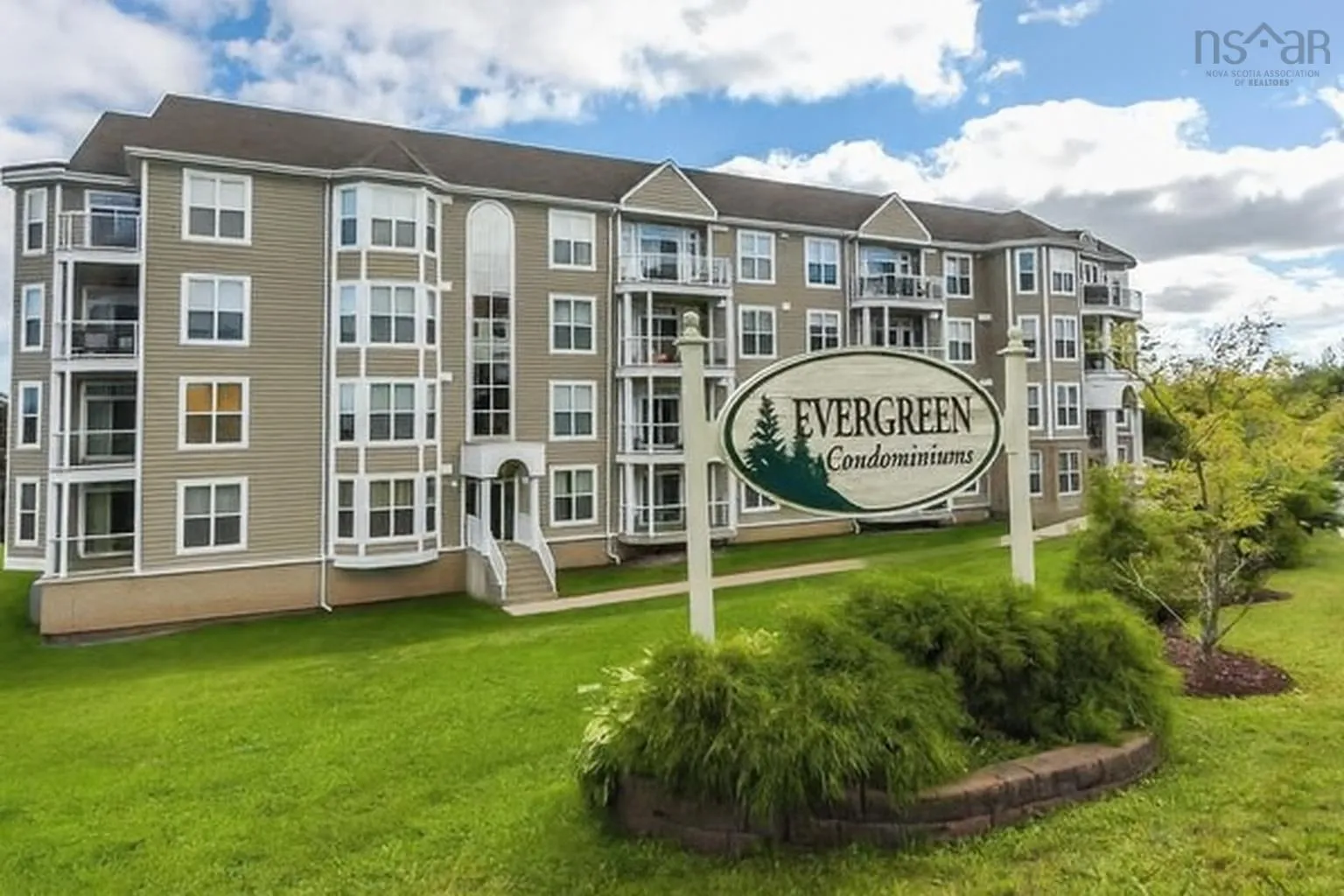 105-168 Green Village Lane, Dartmouth, NS B2Y 0A2, 2 Bedrooms Bedrooms, ,2 BathroomsBathrooms,Residential,For Sale,Green Village,202517276