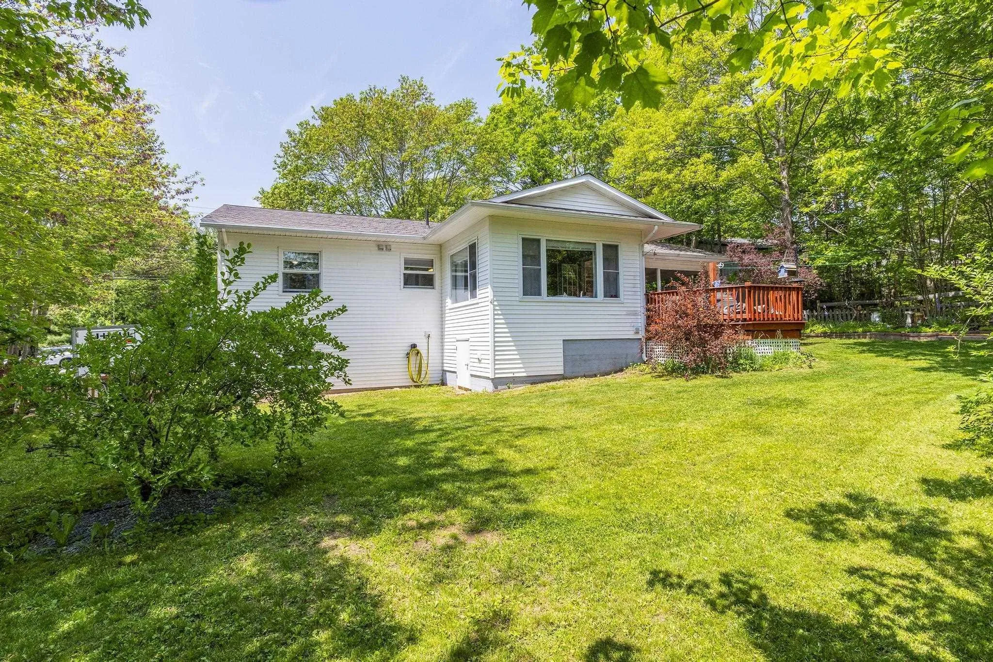 59 Winburn Ave, Bridgewater, NS B4V 3S9, 3 Bedrooms Bedrooms, ,1 BathroomBathrooms,Residential,For Sale,Winburn Ave,202513812
