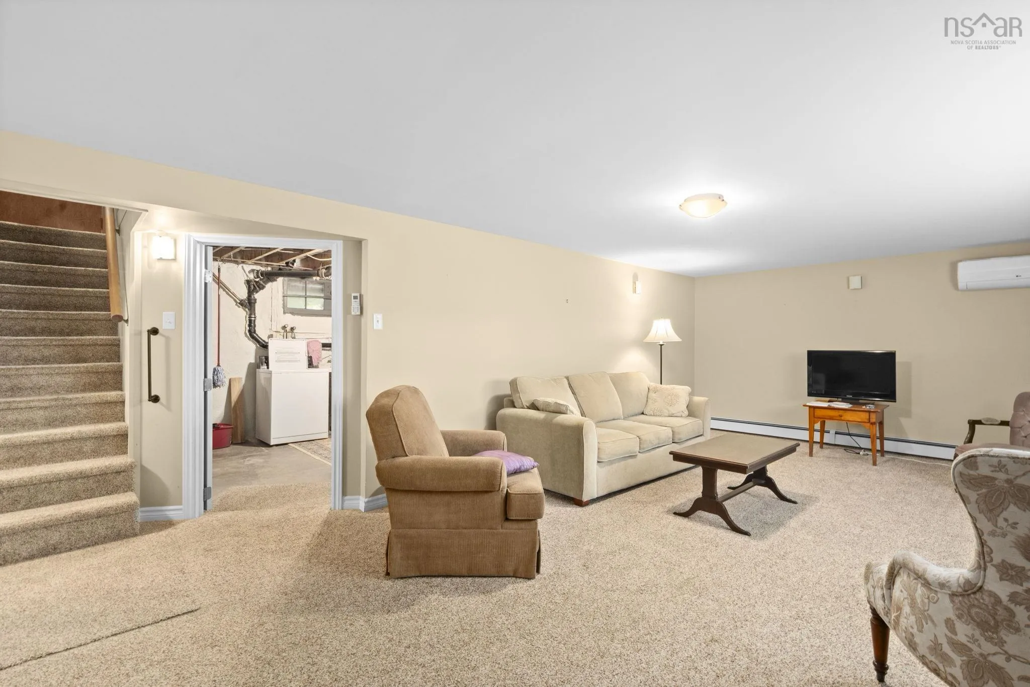 4 Broadholme Lane, Halifax, NS B3M 3B7, 4 Bedrooms Bedrooms, ,1 BathroomBathrooms,Residential,For Sale,Broadholme,202519731