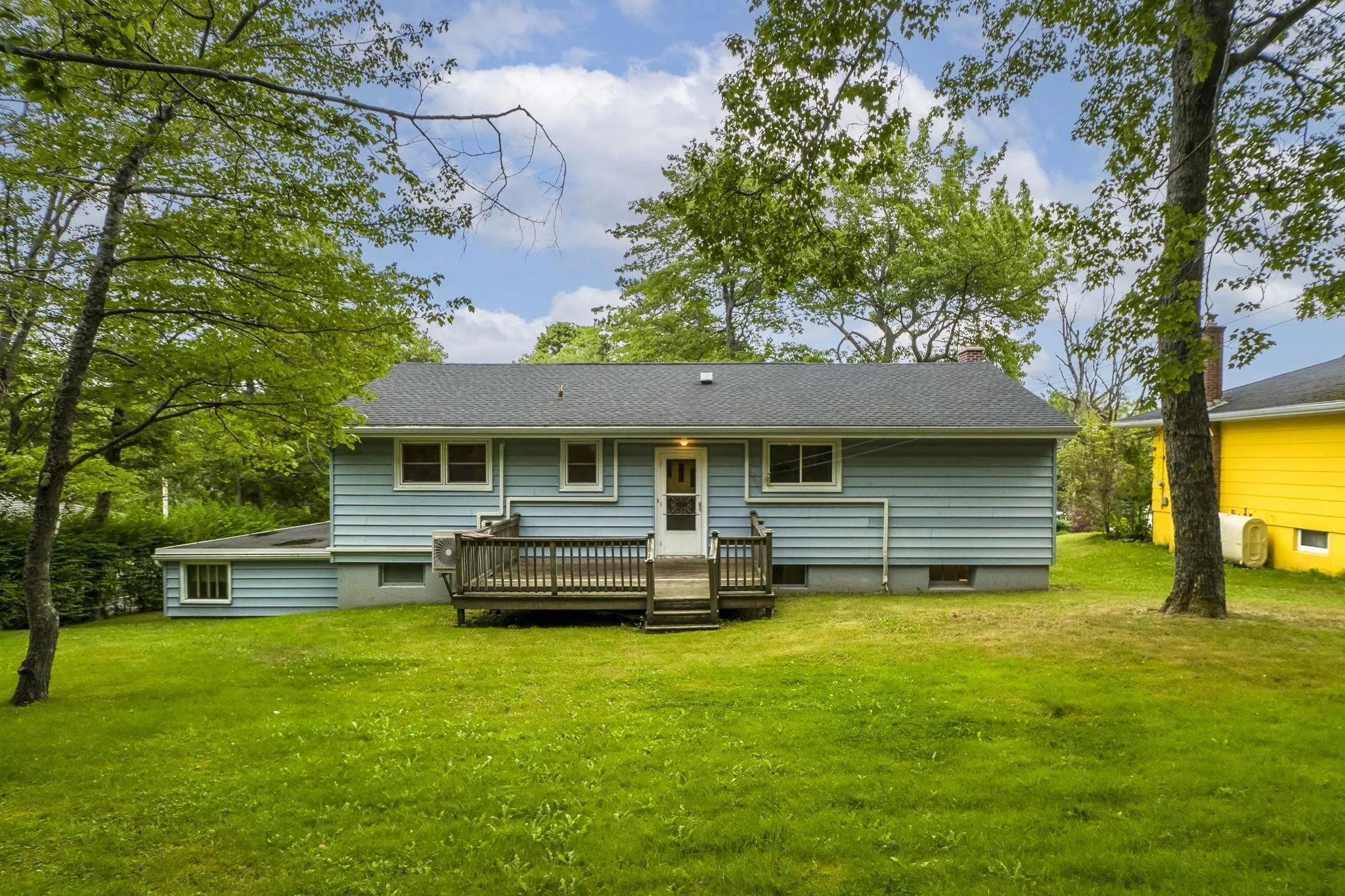 4 Broadholme Lane, Halifax, NS B3M 3B7, 4 Bedrooms Bedrooms, ,1 BathroomBathrooms,Residential,For Sale,Broadholme,202519731