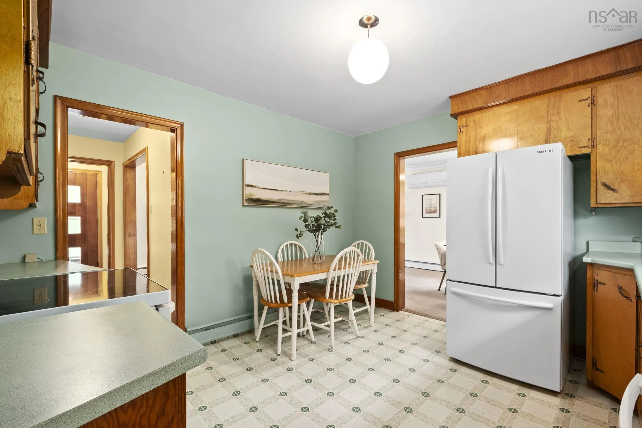 4 Broadholme Lane, Halifax, NS B3M 3B7, 4 Bedrooms Bedrooms, ,1 BathroomBathrooms,Residential,For Sale,Broadholme,202519731