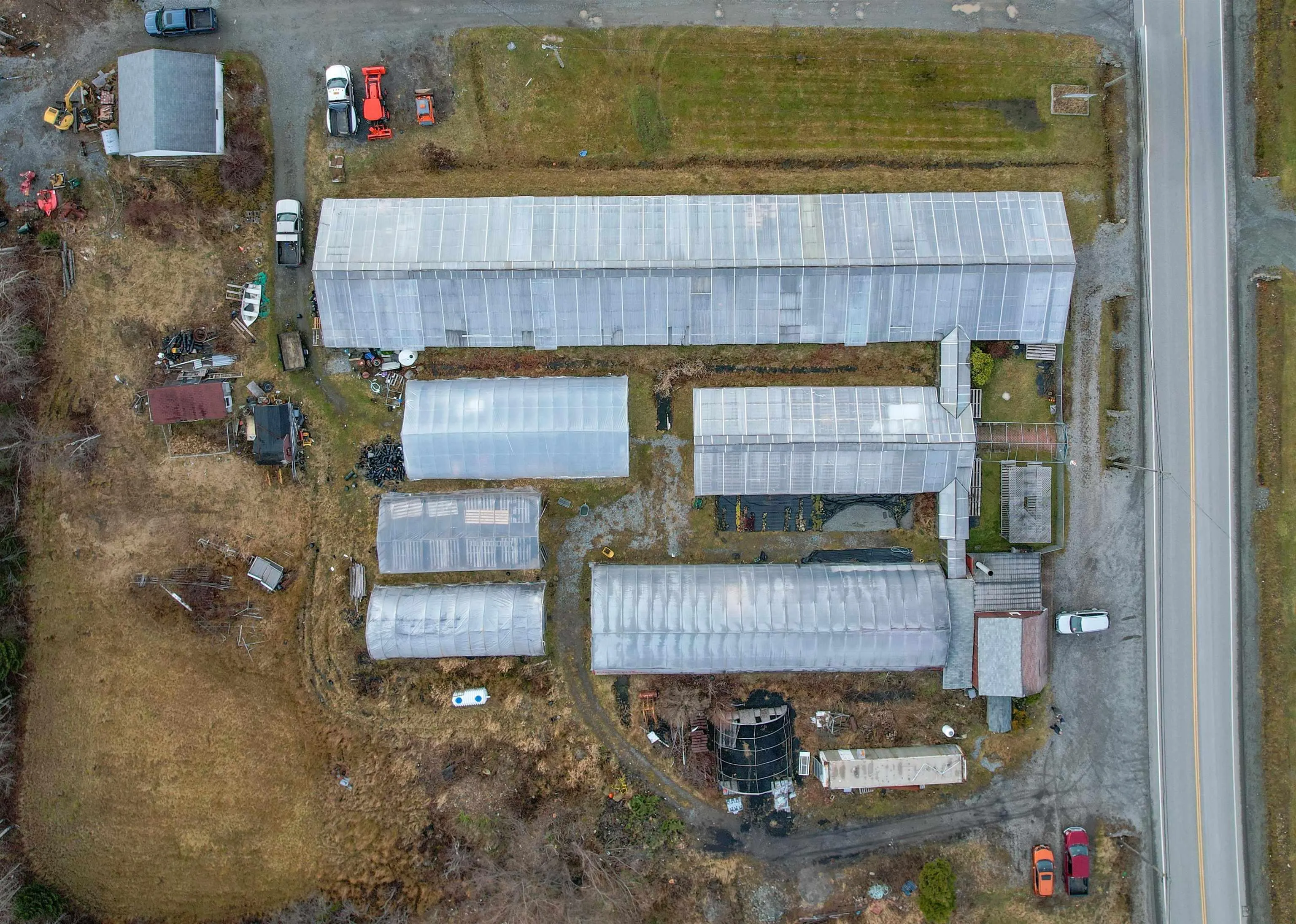 429 Seaview Drive, Upper North Sydney Ns B2a 3n7, ,Commercial Sale,For Sale,Seaview,202428547