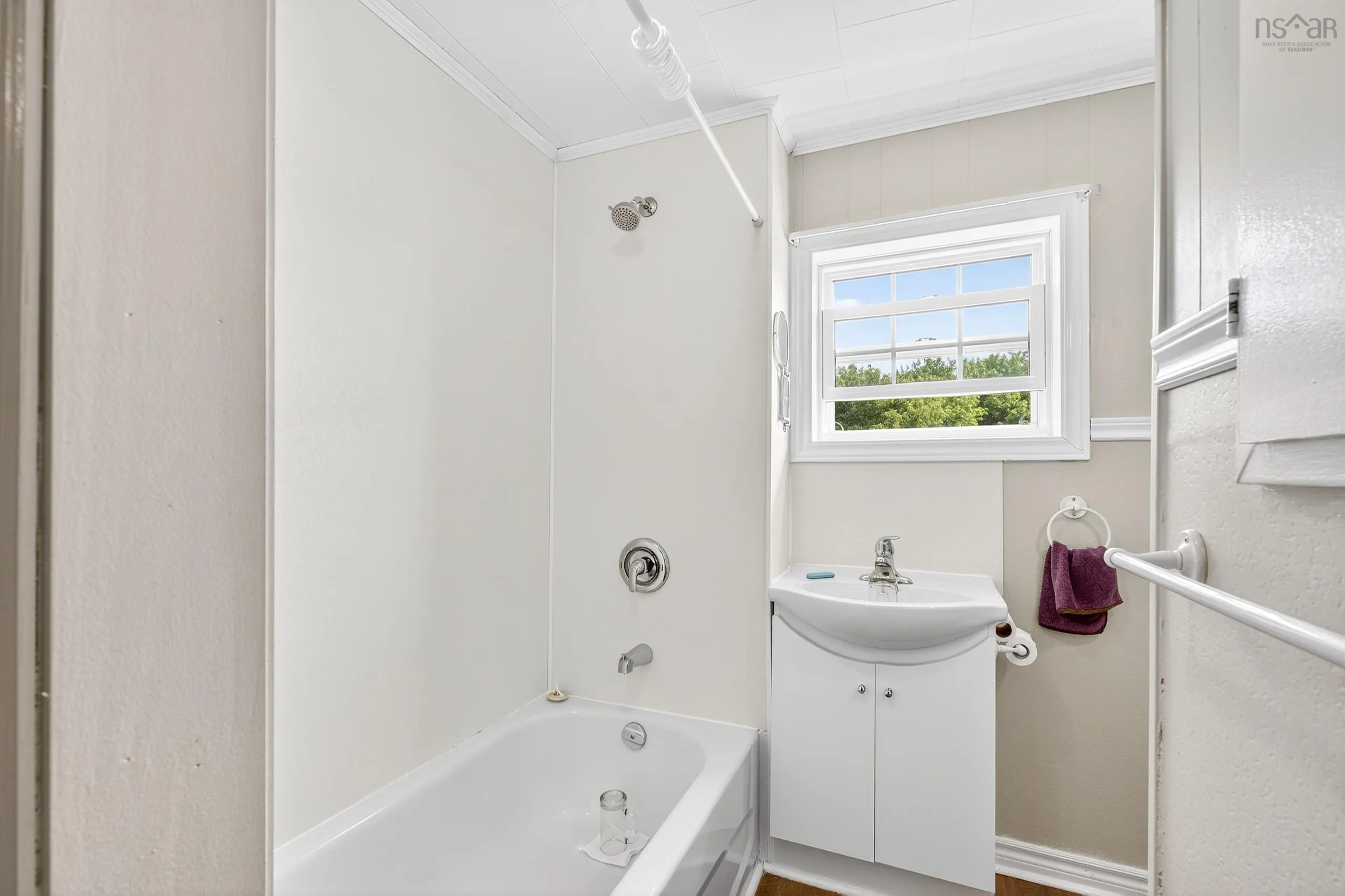 26 Grove Street, Glace Bay, NS B1A 3L7, 3 Bedrooms Bedrooms, ,2 BathroomsBathrooms,Residential,For Sale,Grove,202520180