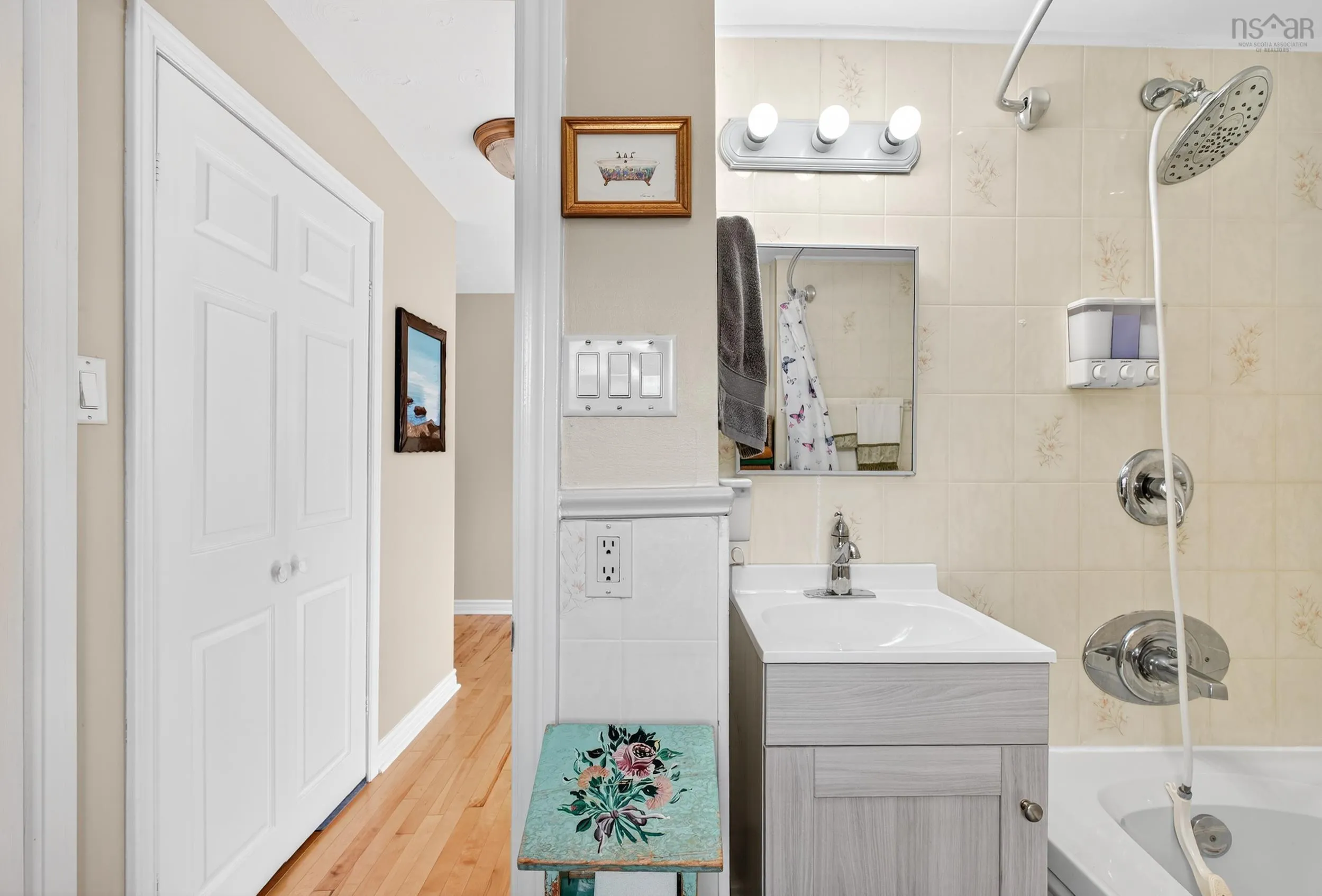 26 Grove Street, Glace Bay, NS B1A 3L7, 3 Bedrooms Bedrooms, ,2 BathroomsBathrooms,Residential,For Sale,Grove,202520180