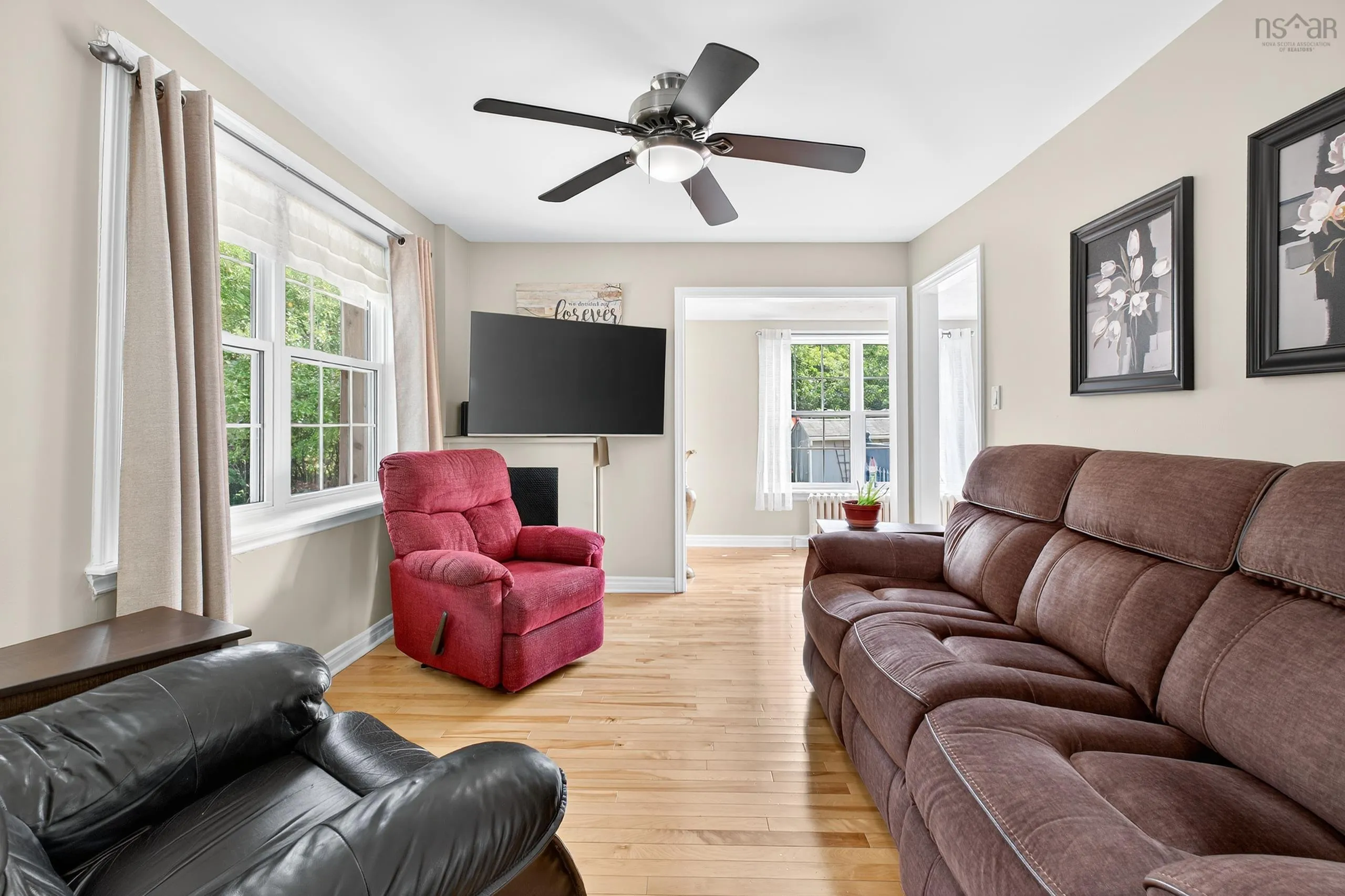 26 Grove Street, Glace Bay, NS B1A 3L7, 3 Bedrooms Bedrooms, ,2 BathroomsBathrooms,Residential,For Sale,Grove,202520180