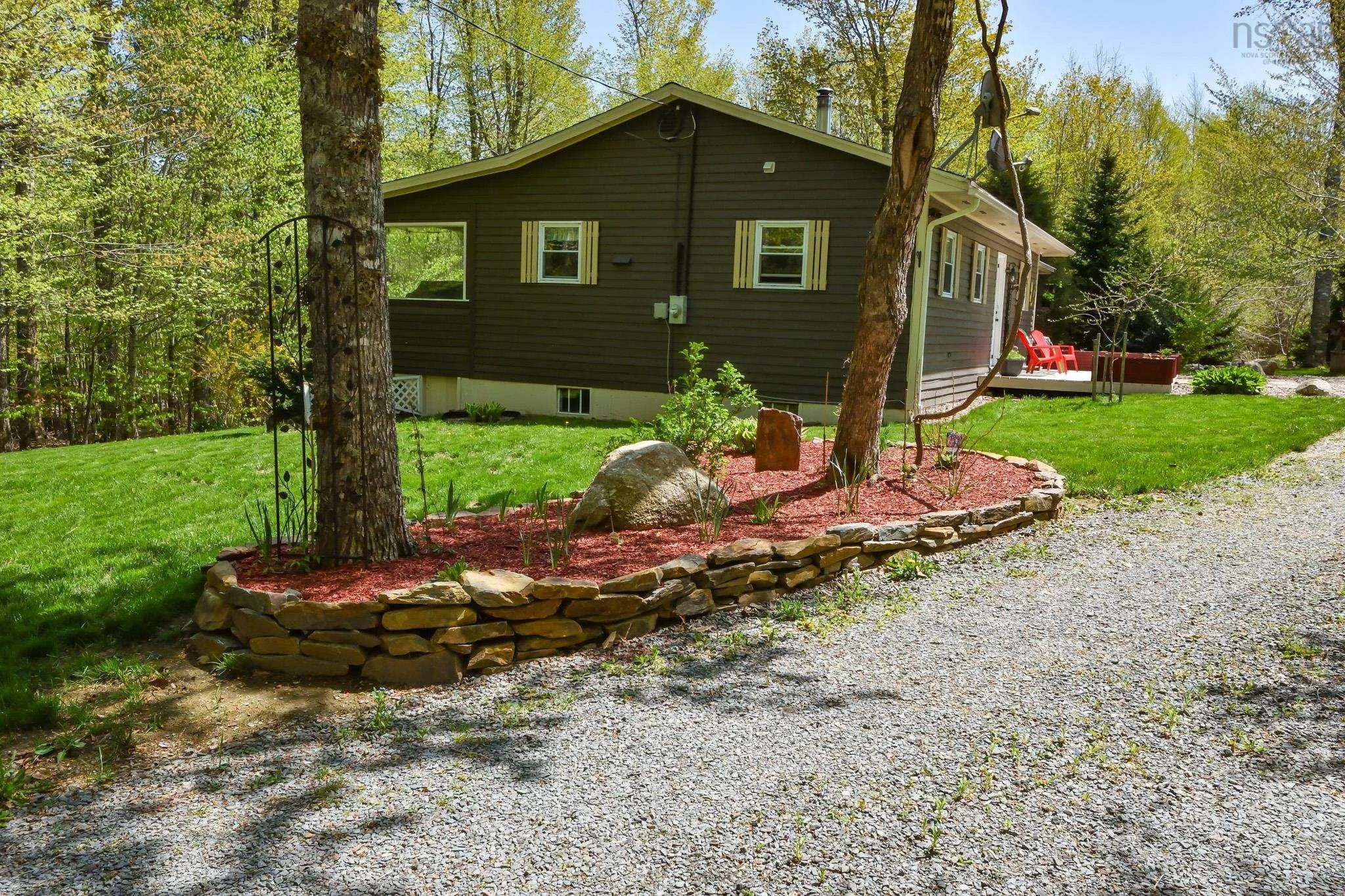 642 High Landing Road, Parkdale, NS B0R 1A0, 3 Bedrooms Bedrooms, ,2 BathroomsBathrooms,Residential,For Sale,High Landing,202521520