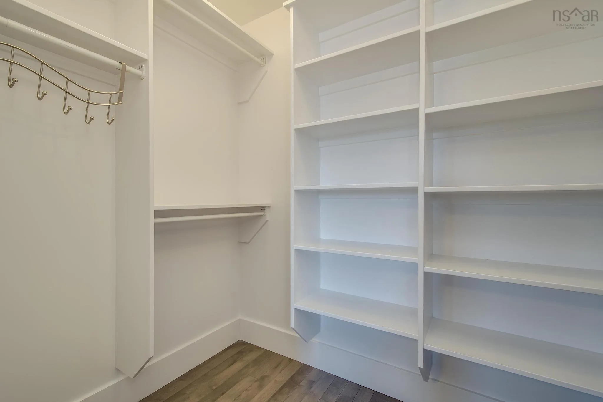 62 Hadley Crescent, Halifax Ns B3p 1p1, 4 Bedrooms Bedrooms, ,4 BathroomsBathrooms,Residential,For Sale,Hadley,202510285