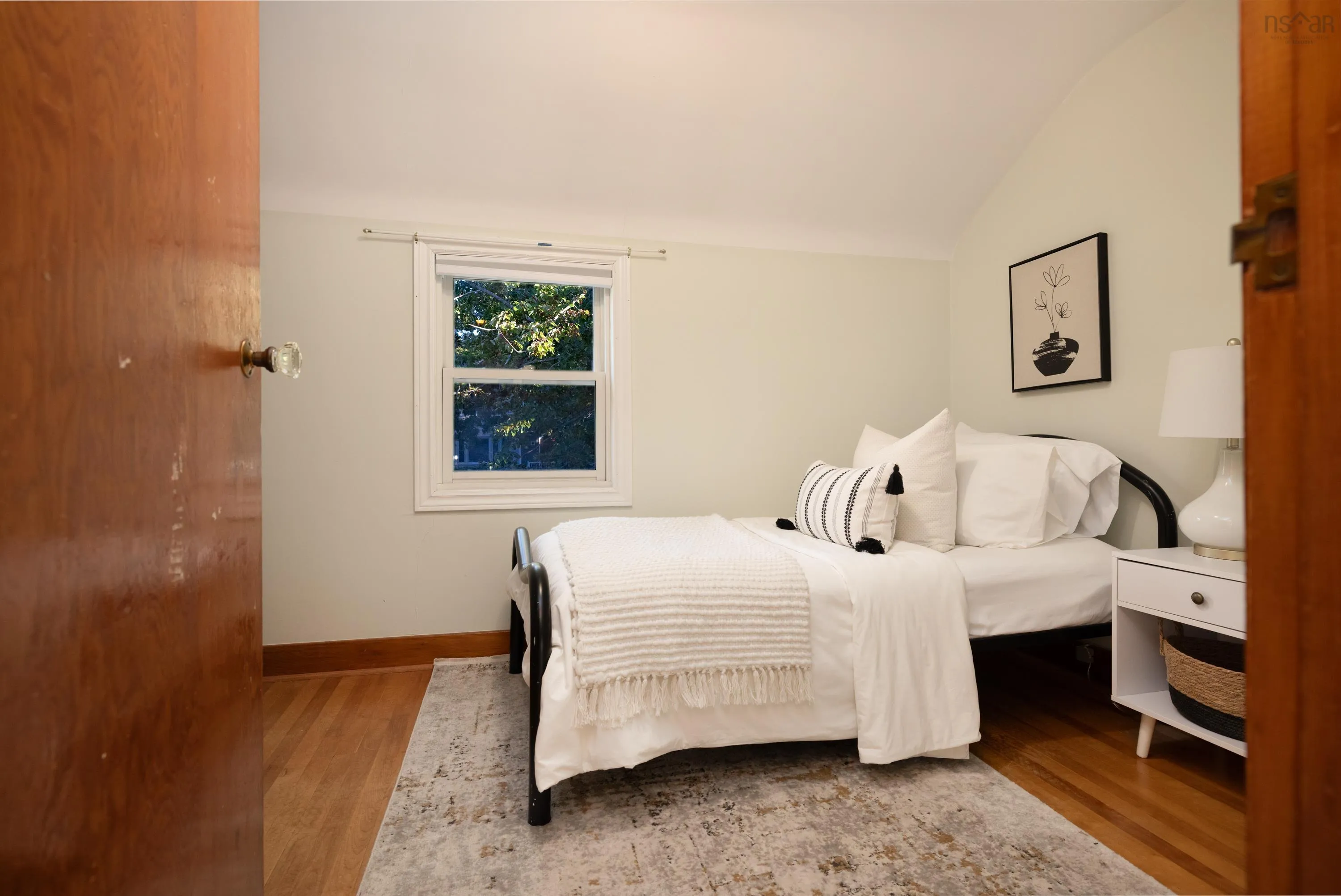 17 Canterbury Street, Dartmouth, NS B2Y 1S8, 3 Bedrooms Bedrooms, ,2 BathroomsBathrooms,Residential,For Sale,Canterbury,202523299