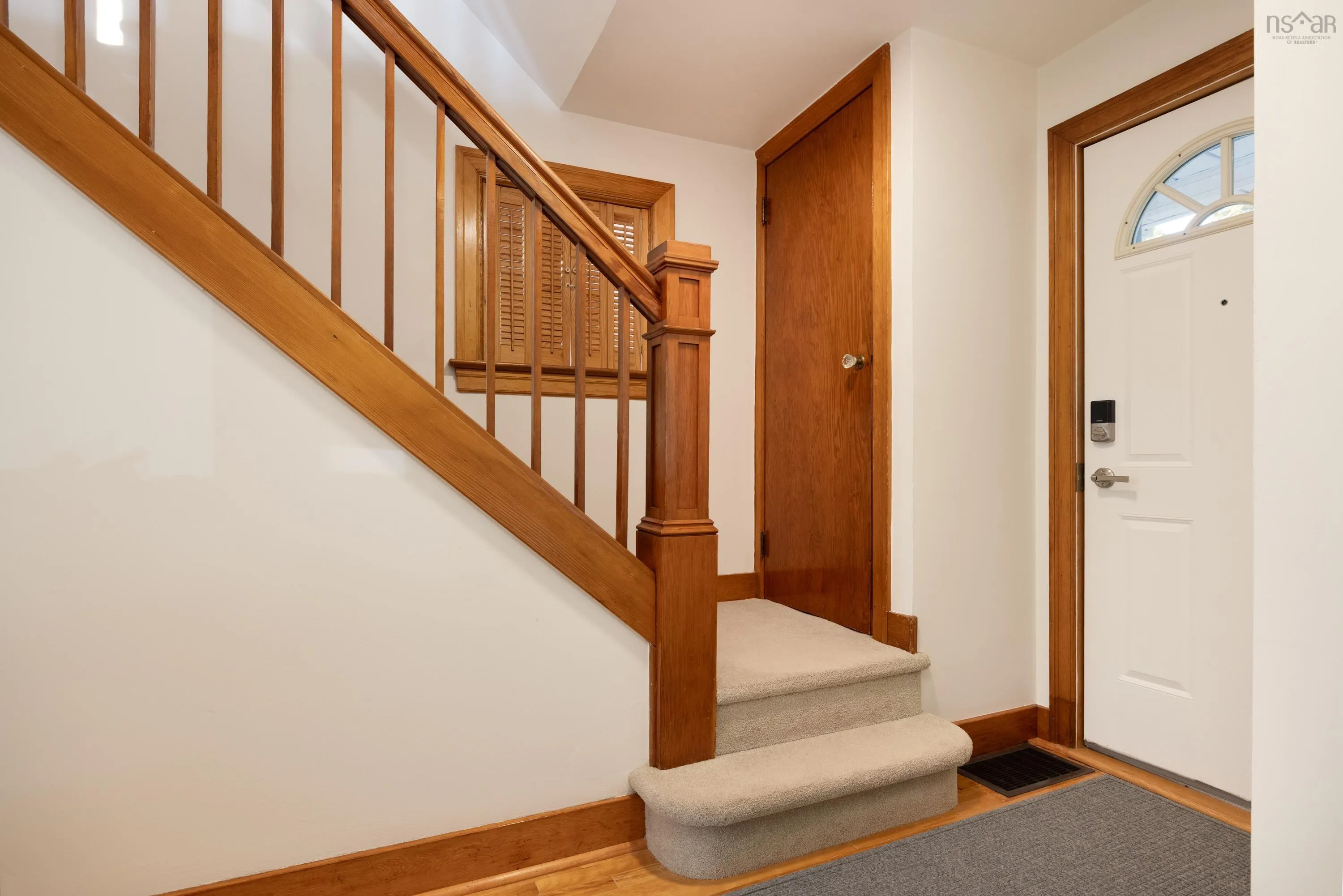 17 Canterbury Street, Dartmouth, NS B2Y 1S8, 3 Bedrooms Bedrooms, ,2 BathroomsBathrooms,Residential,For Sale,Canterbury,202523299