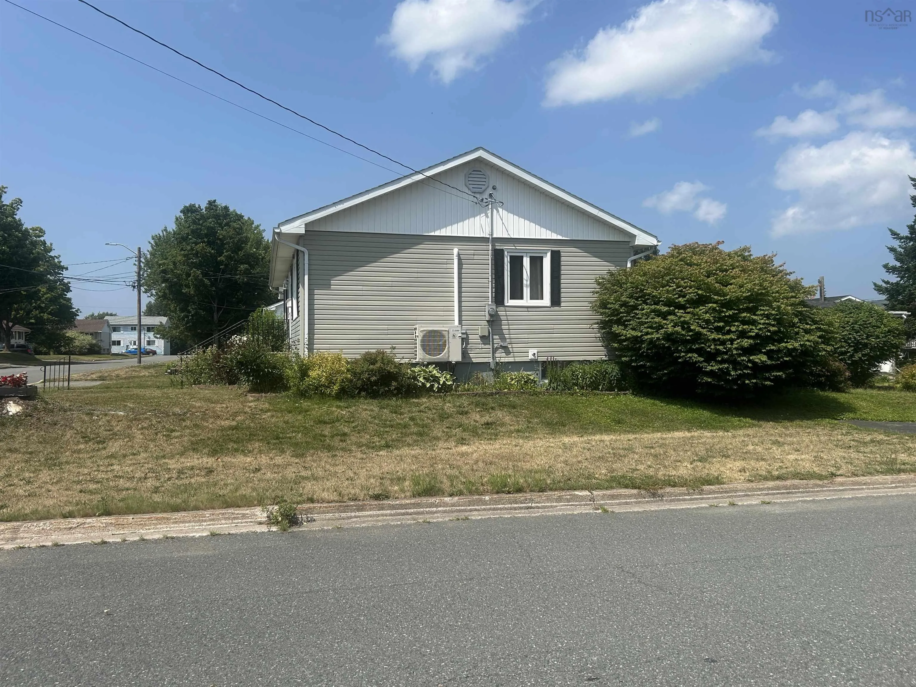 2 Landsdown Drive, Antigonish, NS B2G 1T7, 3 Bedrooms Bedrooms, ,2 BathroomsBathrooms,Residential,For Sale,Landsdown Drive,202519169