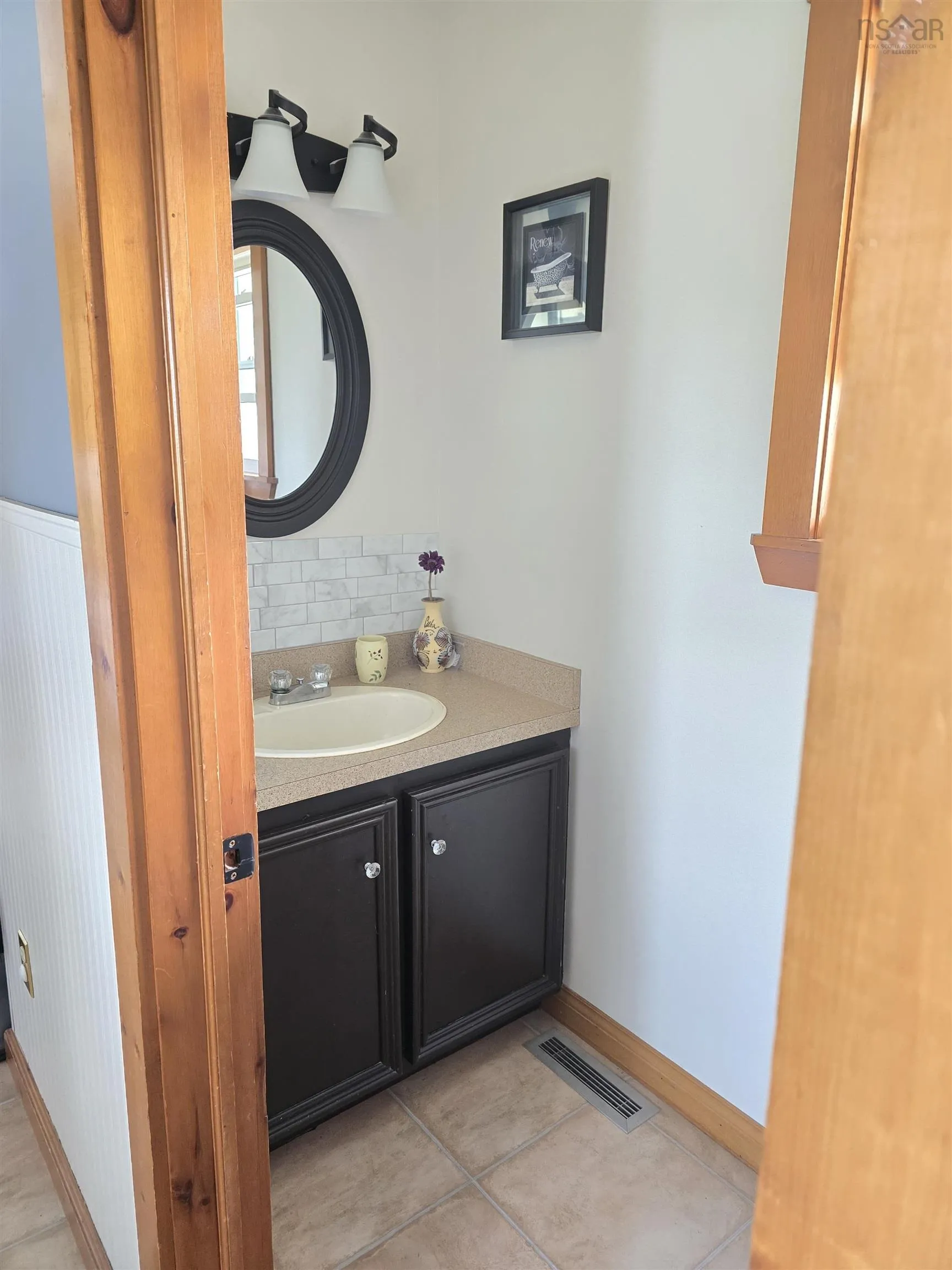 1212 Ohio East Rd, Ohio, NS B2G 2K8, 4 Bedrooms Bedrooms, ,2 BathroomsBathrooms,Residential,For Sale,Ohio East Rd,202519199