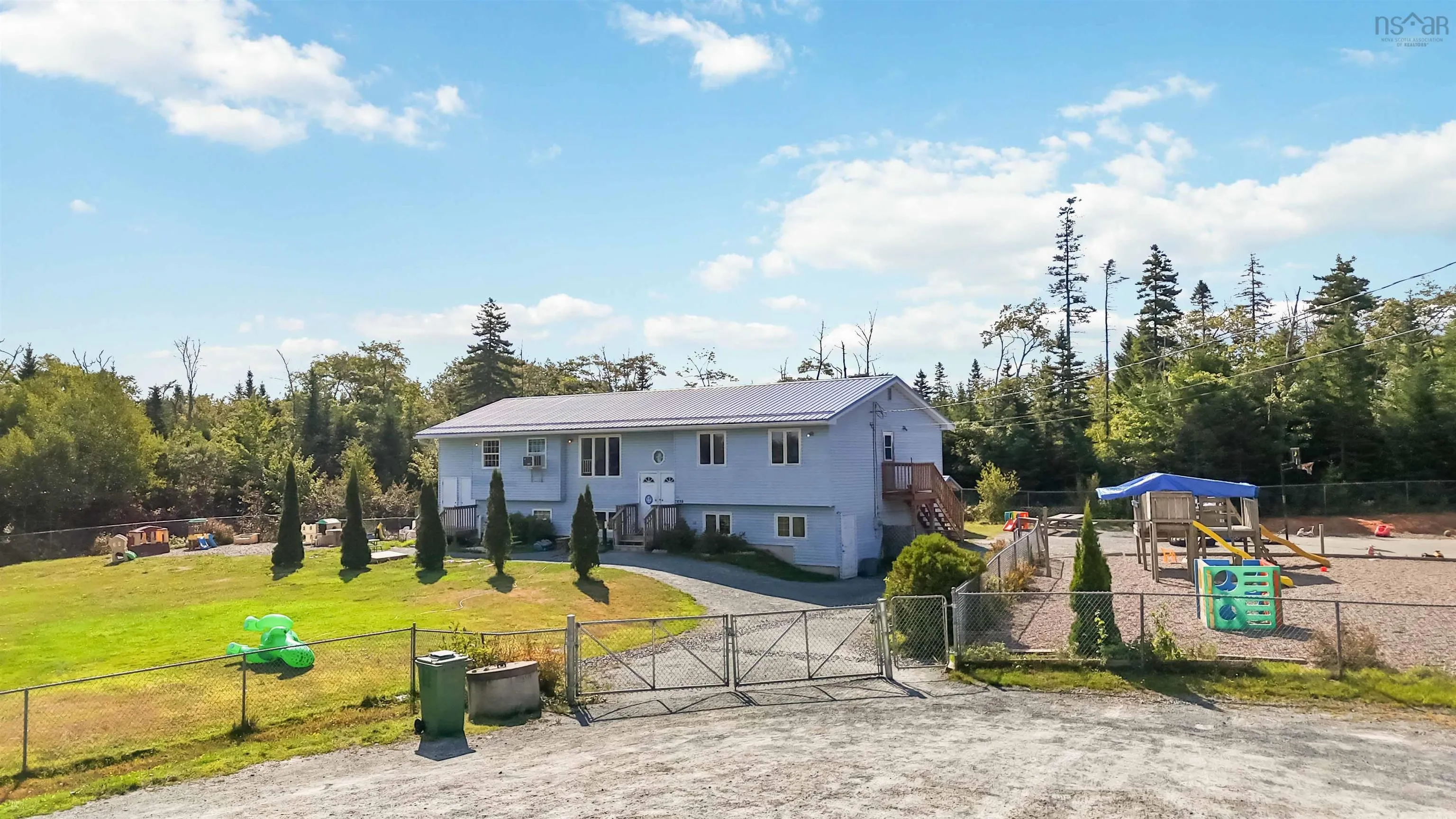 4182 Highway 7, Porters Lake, NS B3E 1E6, ,Commercial Sale,For Sale,Highway 7,202524792