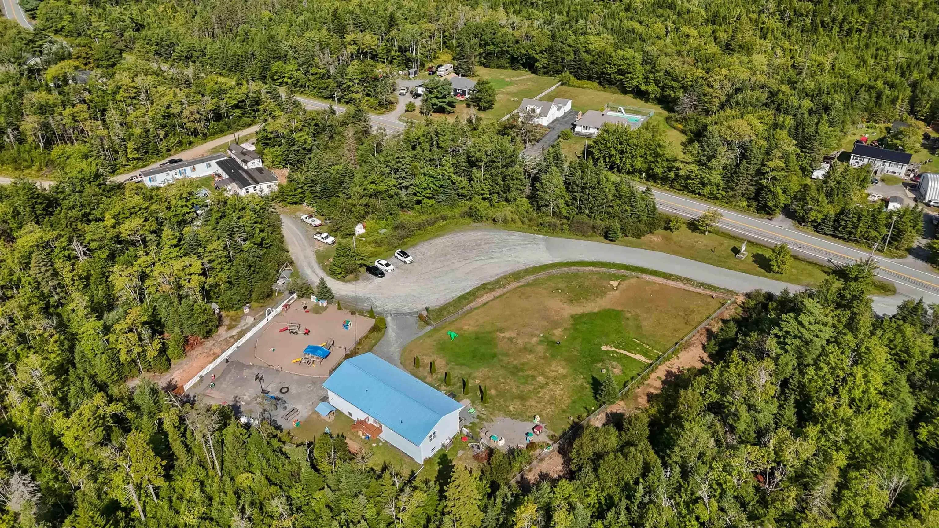 4182 Highway 7, Porters Lake, NS B3E 1E6, ,Commercial Sale,For Sale,Highway 7,202524792