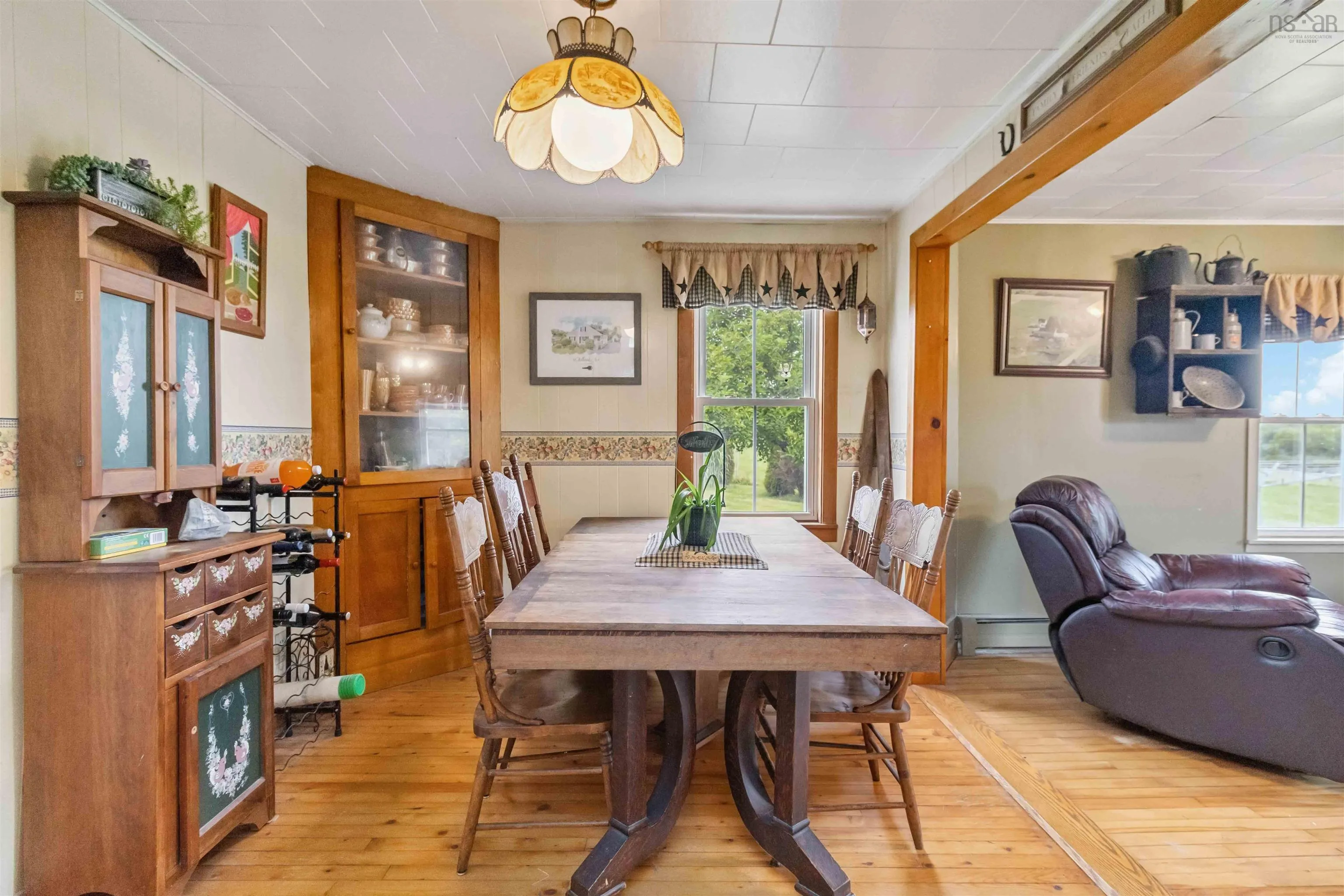 417 Penney Road, Upper Northfield, NS B4V 2W1, 4 Bedrooms Bedrooms, ,2 BathroomsBathrooms,Residential,For Sale,Penney,202517638