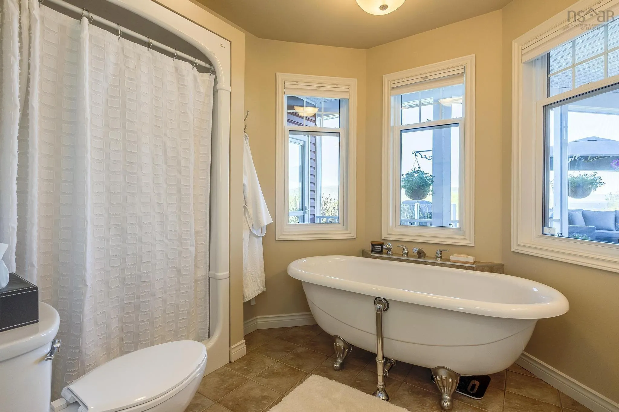 20 Harvey Drive, Baddeck Ns B0e 1b0, 3 Bedrooms Bedrooms, ,3 BathroomsBathrooms,Residential,For Sale,Harvey,202504590