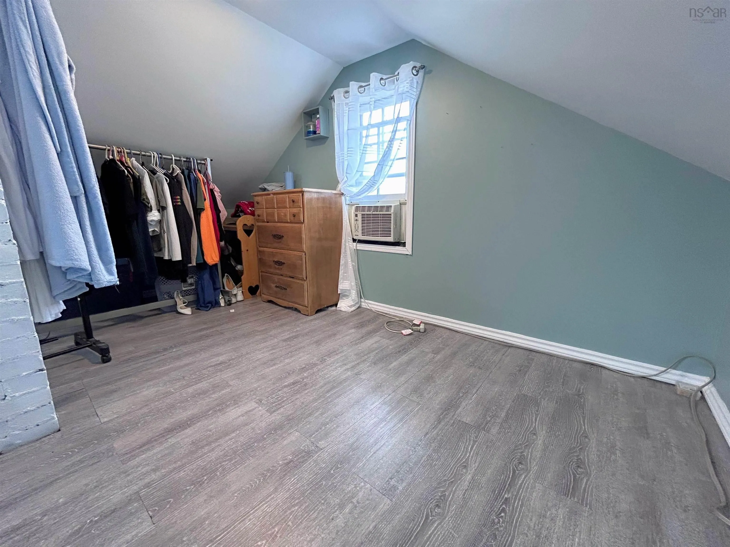 17 Rosedale Avenue, Halifax, NS B3N 2N2, 2 Bedrooms Bedrooms, ,2 BathroomsBathrooms,Residential,For Sale,Rosedale,202524529