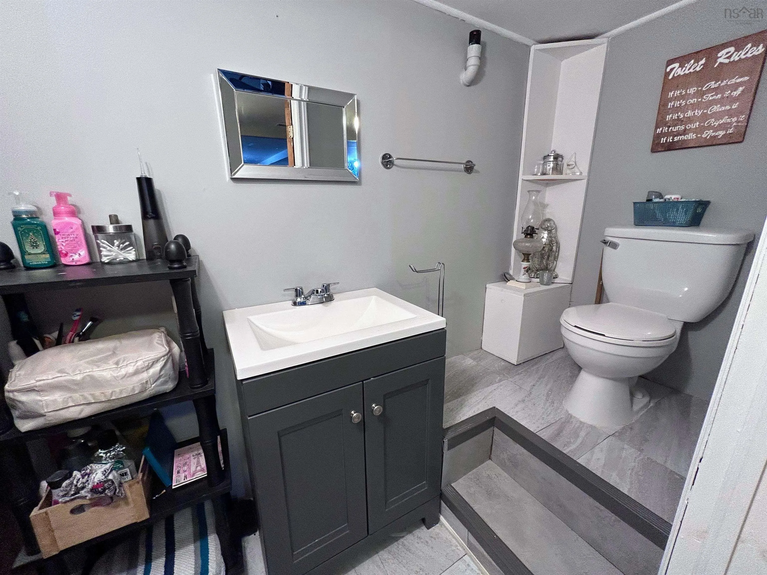 17 Rosedale Avenue, Halifax, NS B3N 2N2, 2 Bedrooms Bedrooms, ,2 BathroomsBathrooms,Residential,For Sale,Rosedale,202524529