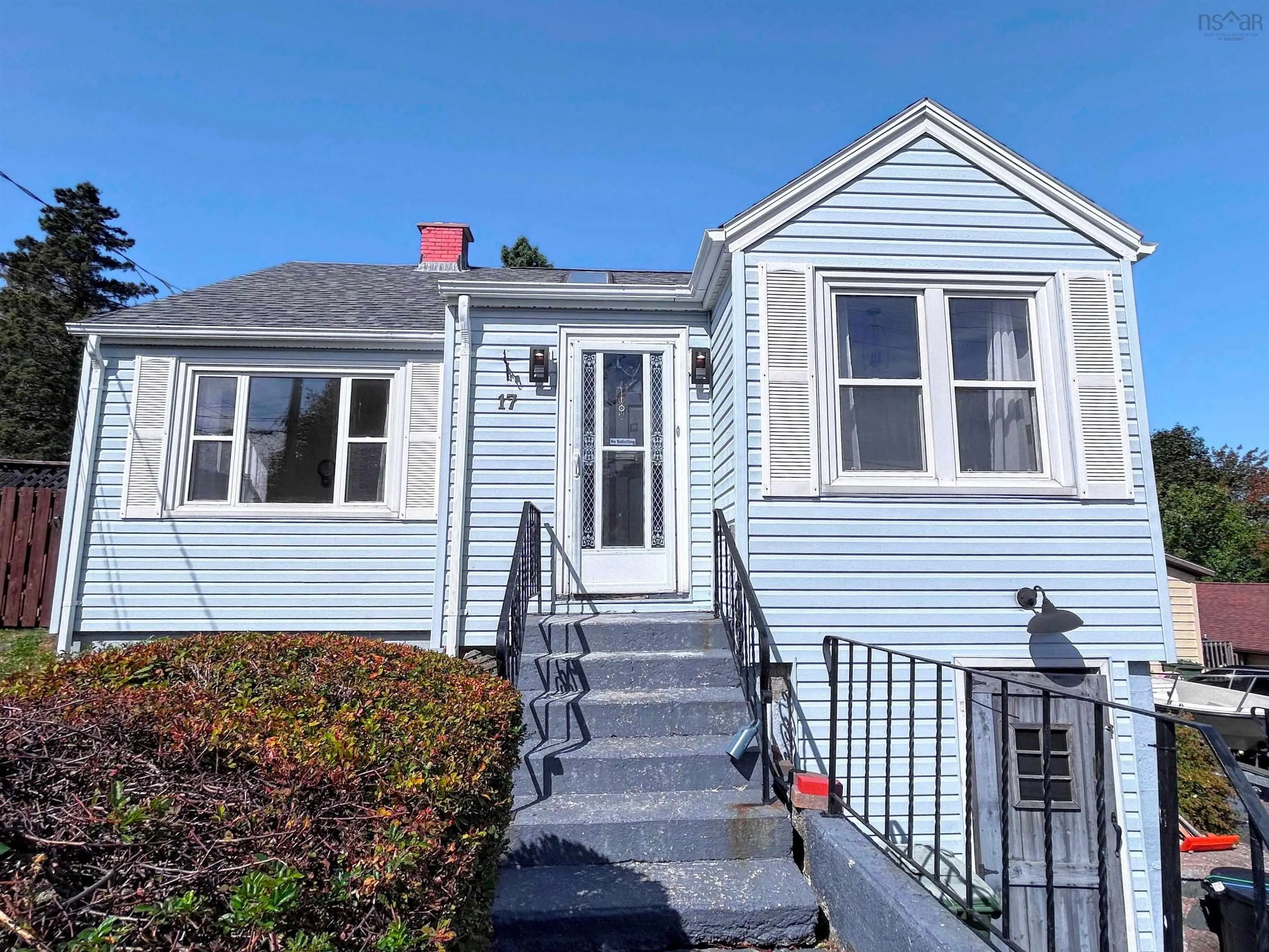 17 Rosedale Avenue, Halifax, NS B3N 2N2, 2 Bedrooms Bedrooms, ,2 BathroomsBathrooms,Residential,For Sale,Rosedale,202524529