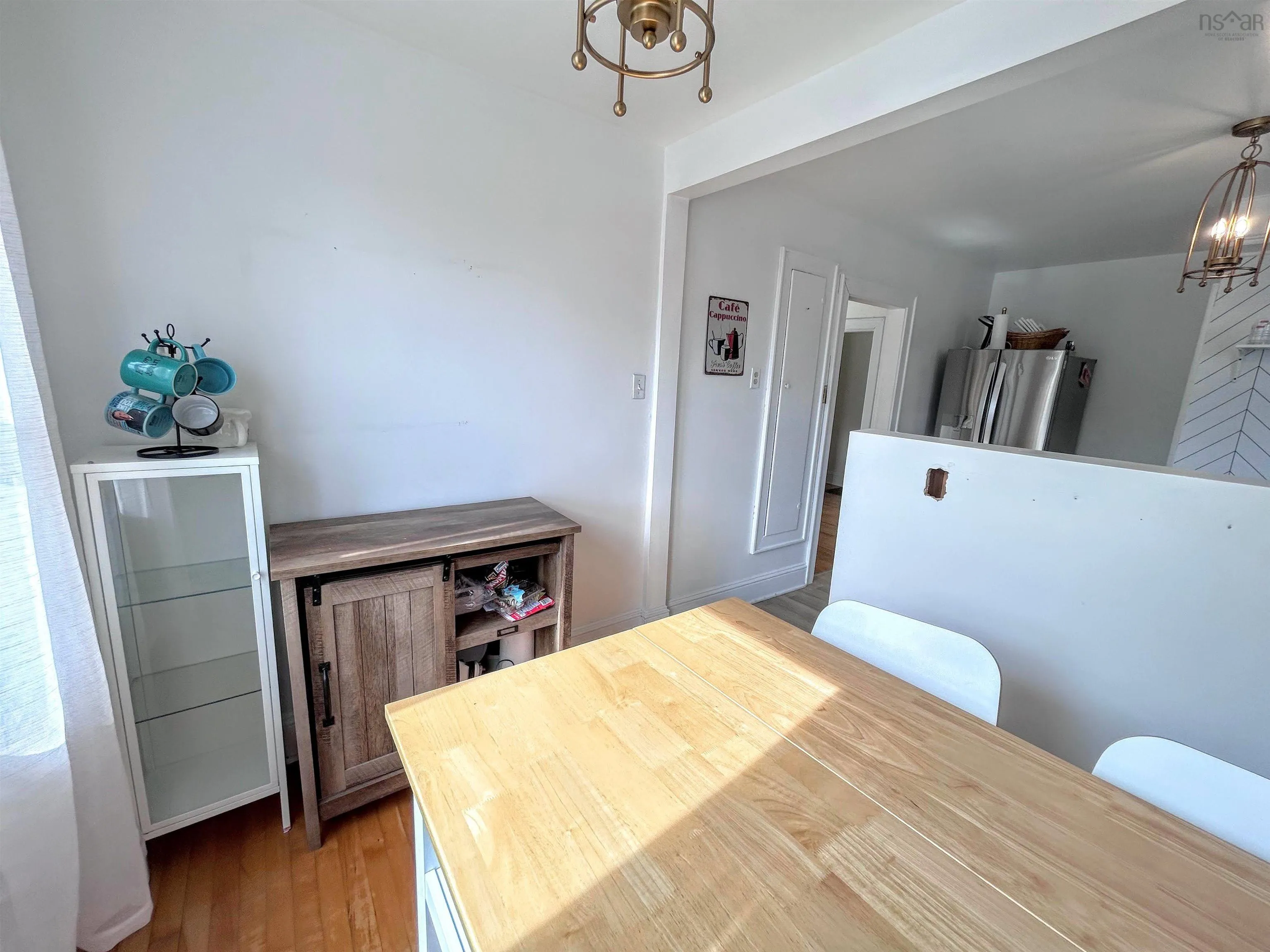 17 Rosedale Avenue, Halifax, NS B3N 2N2, 2 Bedrooms Bedrooms, ,2 BathroomsBathrooms,Residential,For Sale,Rosedale,202524529
