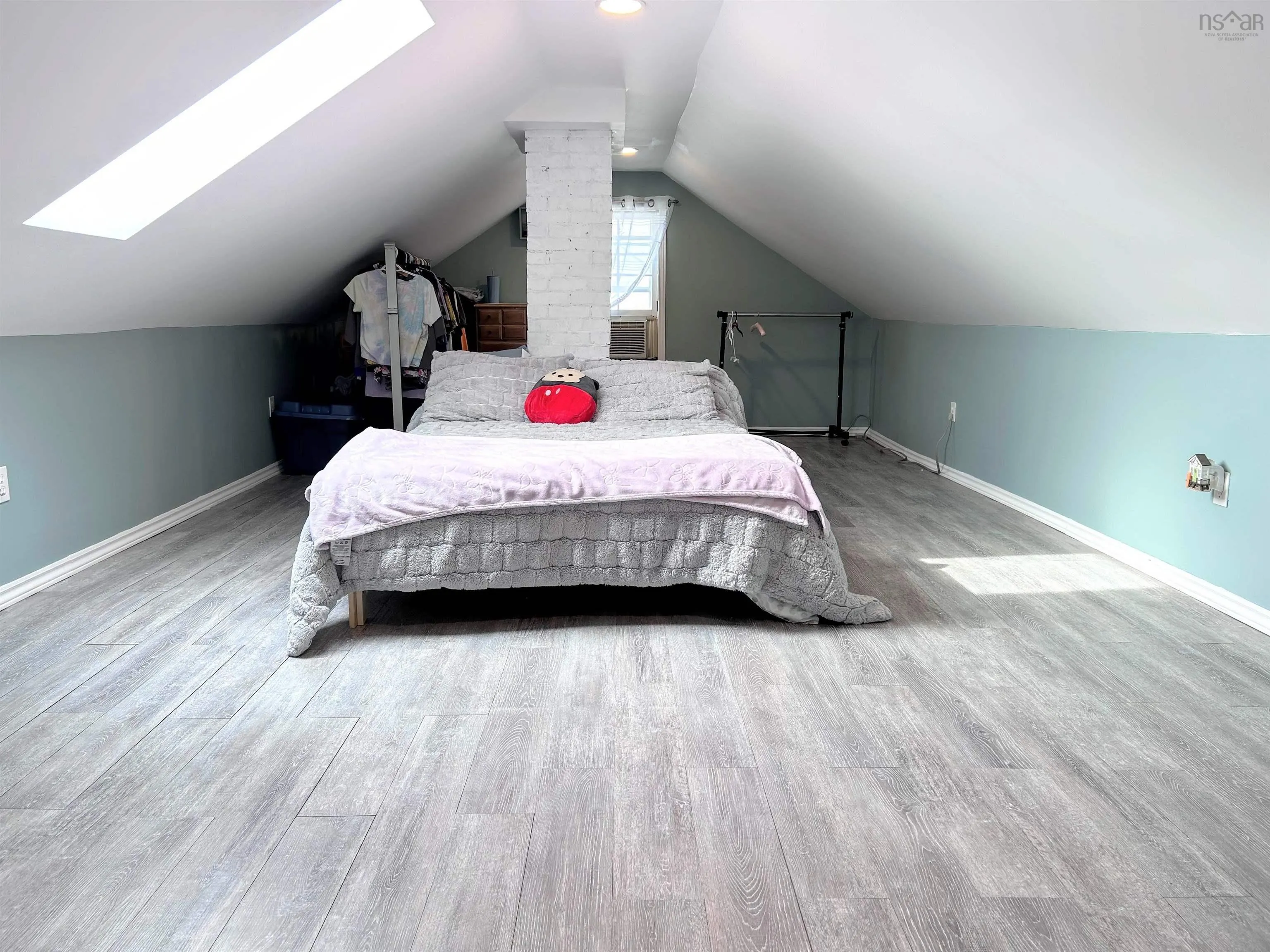 17 Rosedale Avenue, Halifax, NS B3N 2N2, 2 Bedrooms Bedrooms, ,2 BathroomsBathrooms,Residential,For Sale,Rosedale,202524529