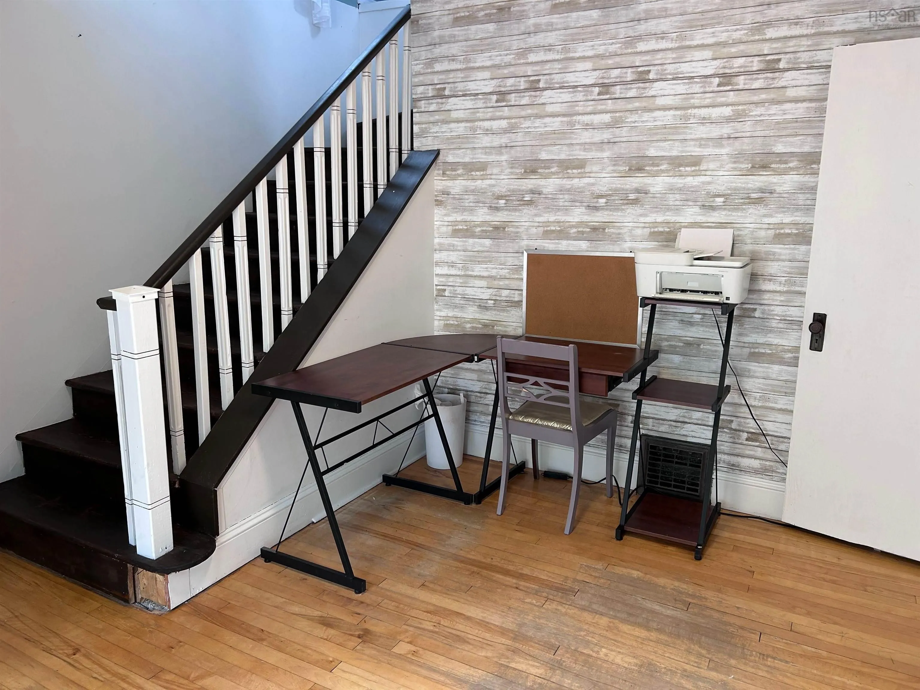 17 Rosedale Avenue, Halifax, NS B3N 2N2, 2 Bedrooms Bedrooms, ,2 BathroomsBathrooms,Residential,For Sale,Rosedale,202524529