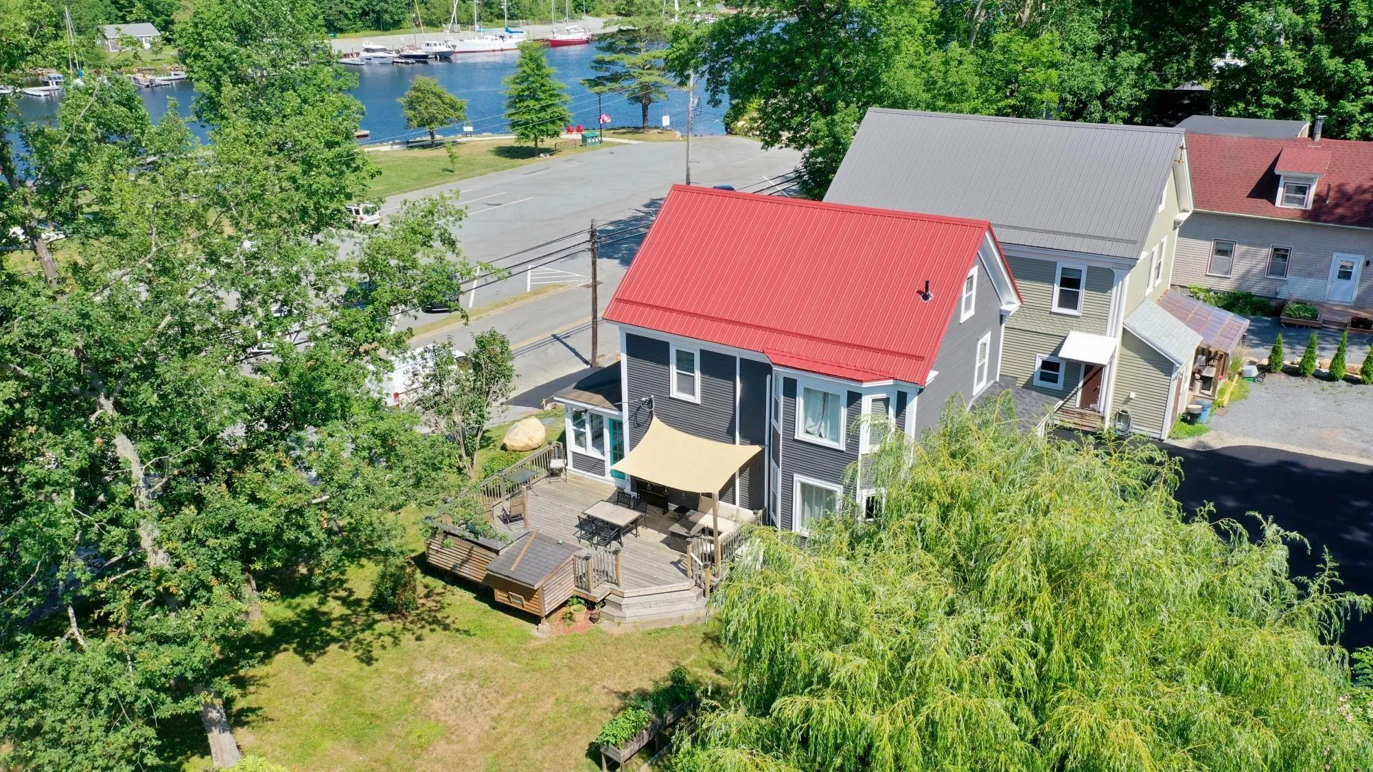 185 King Street, Bridgewater, NS B4V 1A5, 4 Bedrooms Bedrooms, ,2 BathroomsBathrooms,Residential,For Sale,King,202517623