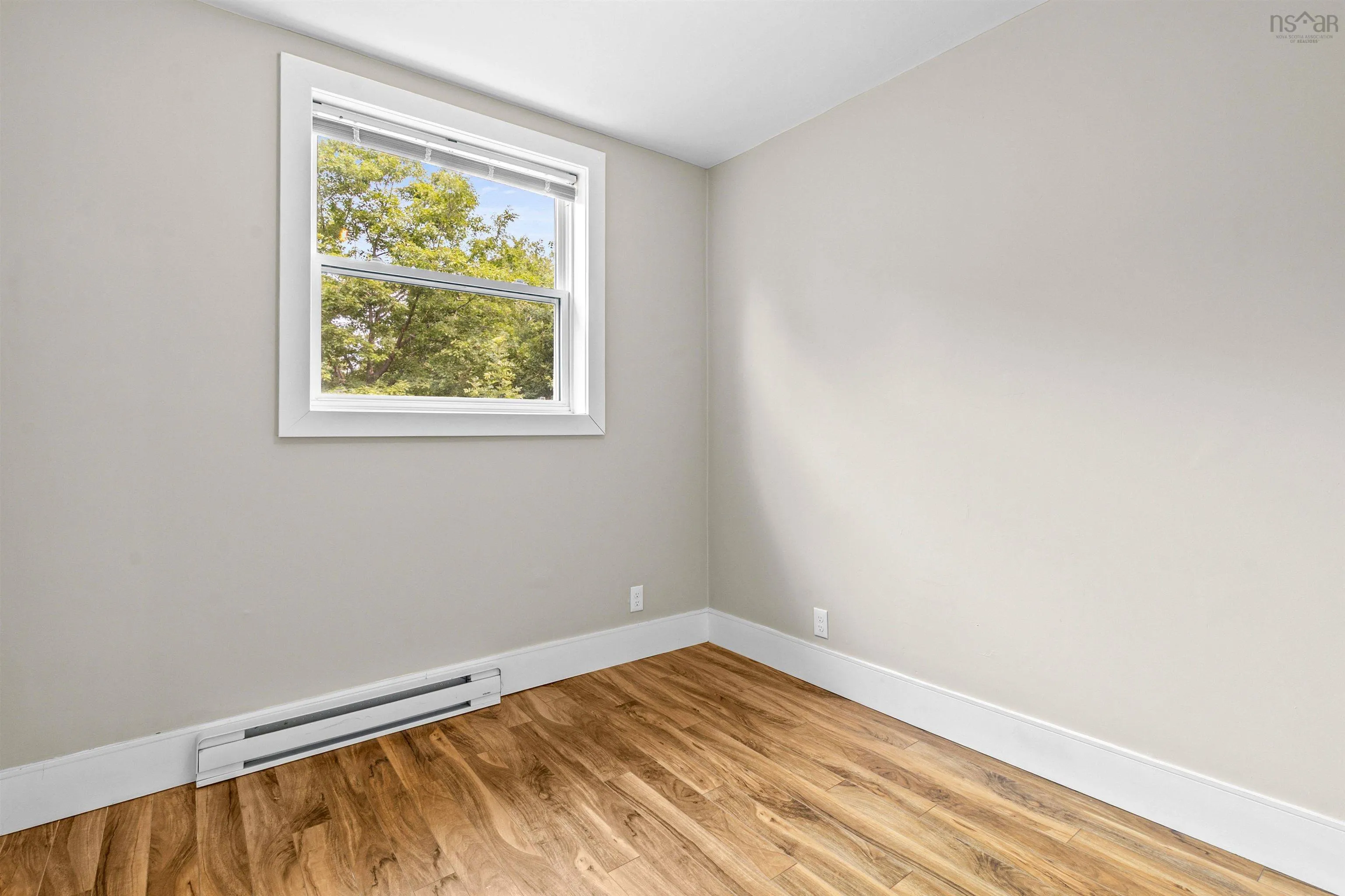 249 Portland Street, Dartmouth, NS B2Y 1J8, 5 Bedrooms Bedrooms, ,3 BathroomsBathrooms,Residential,For Sale,Portland,202525500