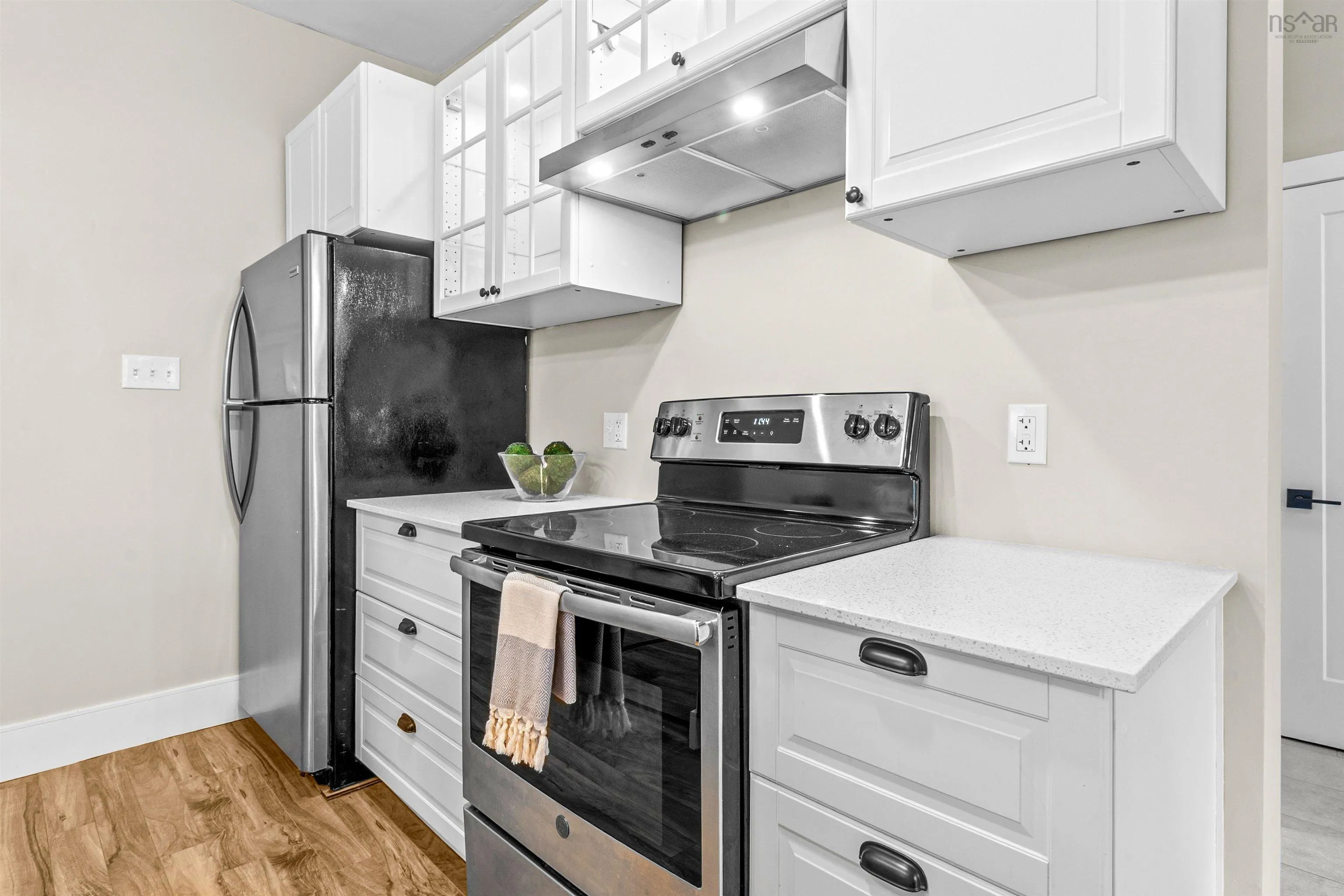 249 Portland Street, Dartmouth, NS B2Y 1J8, 5 Bedrooms Bedrooms, ,3 BathroomsBathrooms,Residential,For Sale,Portland,202525500