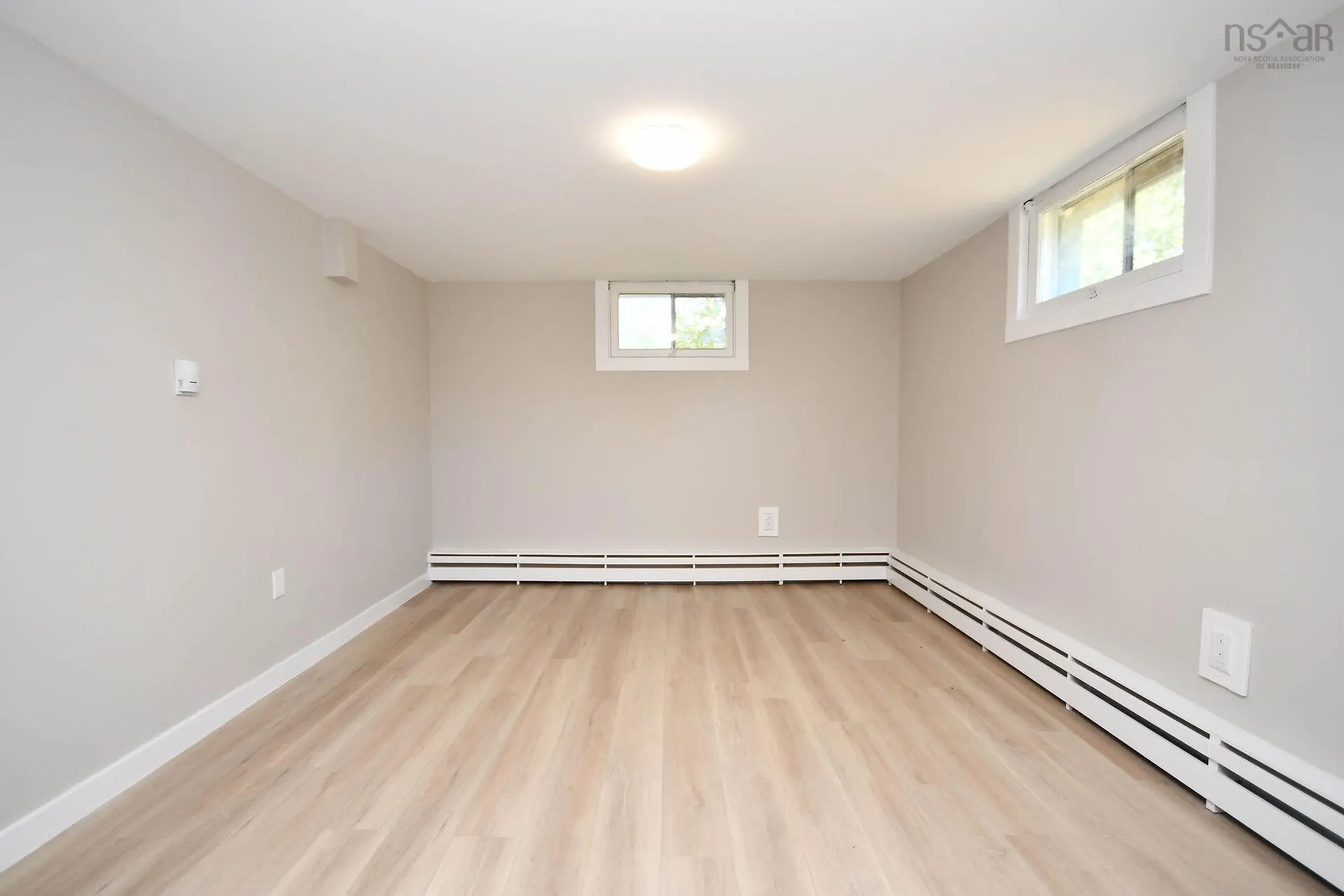18 Bissett Road, Cole Harbour, NS B2V 2T1, 4 Bedrooms Bedrooms, ,2 BathroomsBathrooms,Residential,For Sale,Bissett,202520908