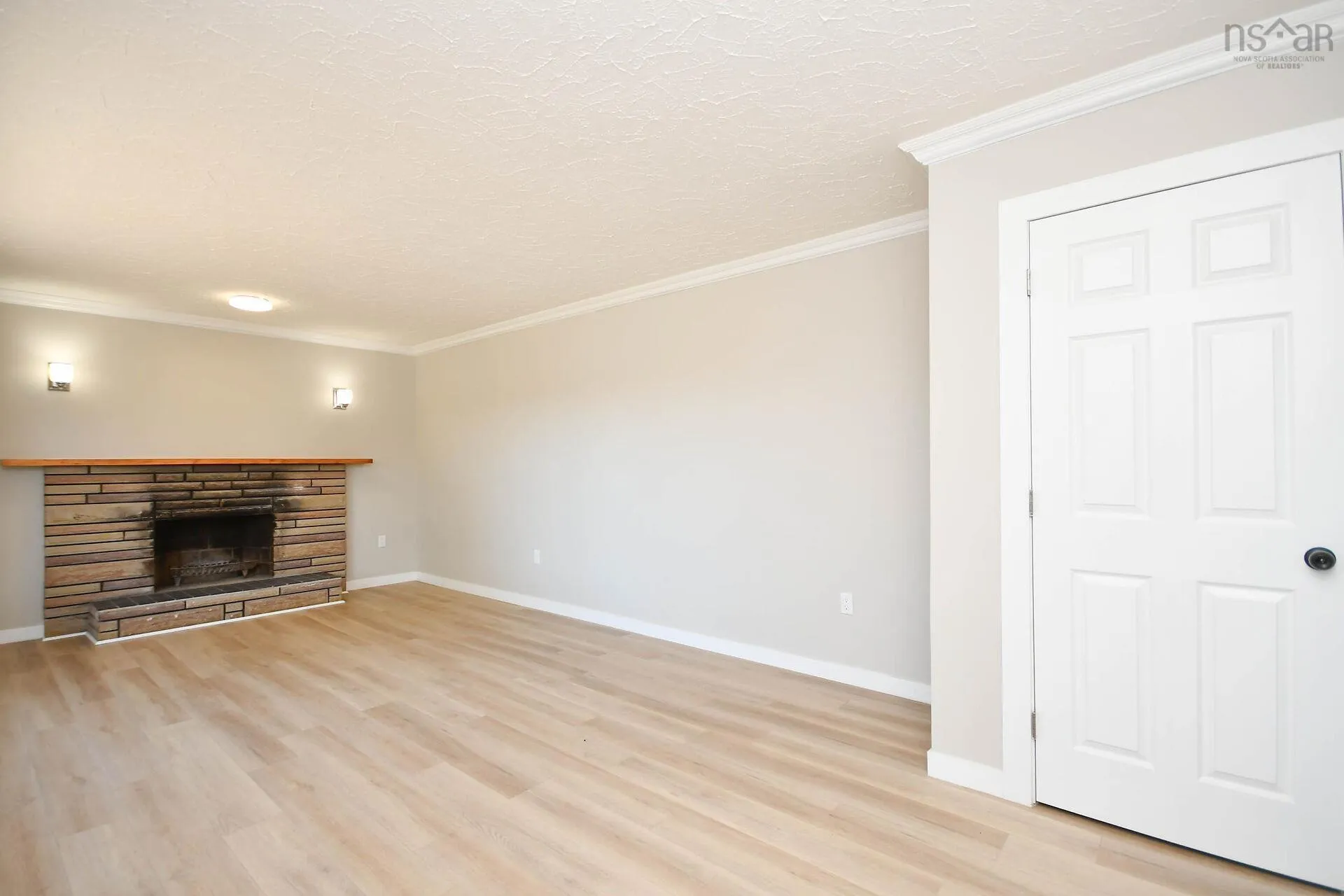 18 Bissett Road, Cole Harbour, NS B2V 2T1, 4 Bedrooms Bedrooms, ,2 BathroomsBathrooms,Residential,For Sale,Bissett,202520908