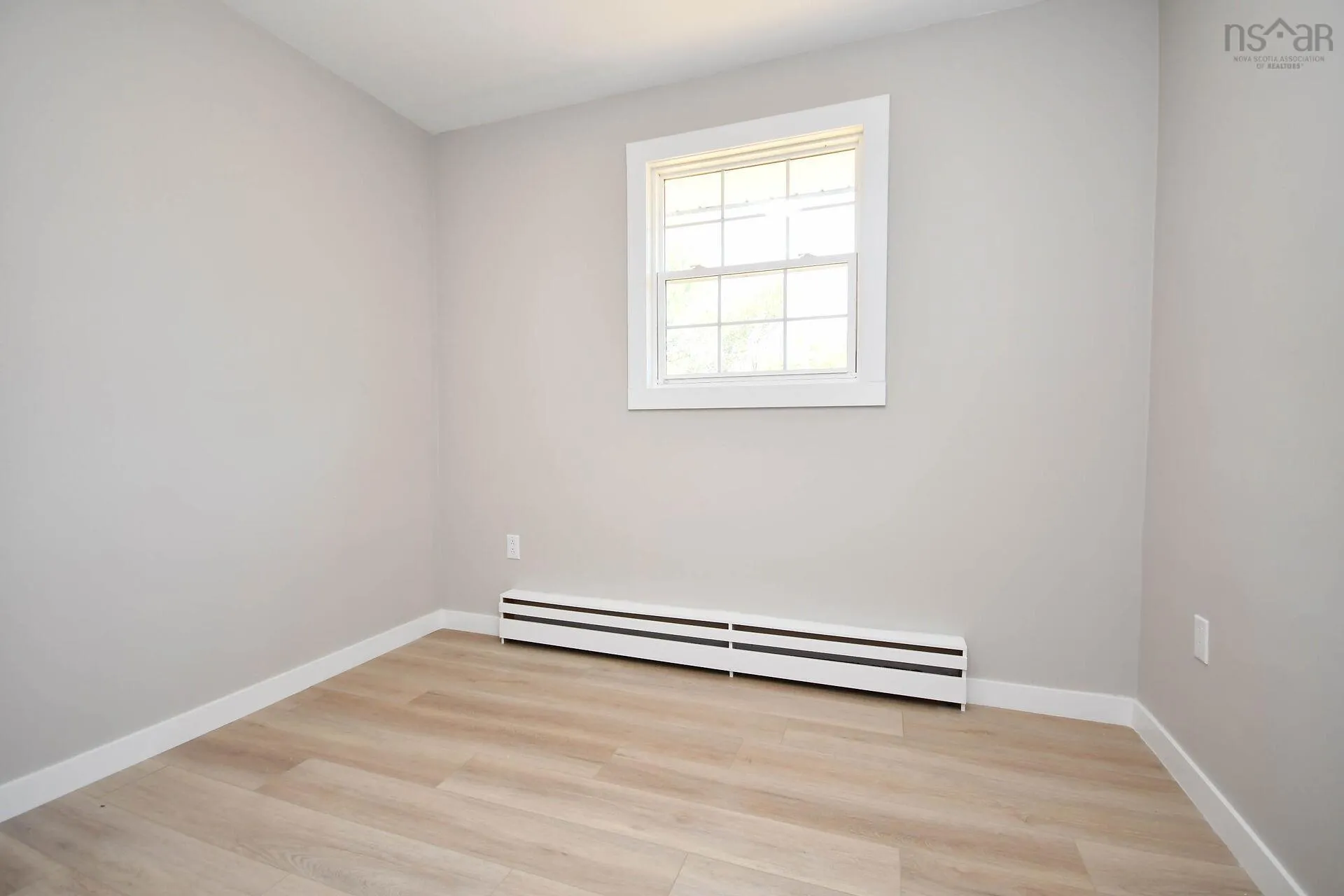18 Bissett Road, Cole Harbour, NS B2V 2T1, 4 Bedrooms Bedrooms, ,2 BathroomsBathrooms,Residential,For Sale,Bissett,202520908