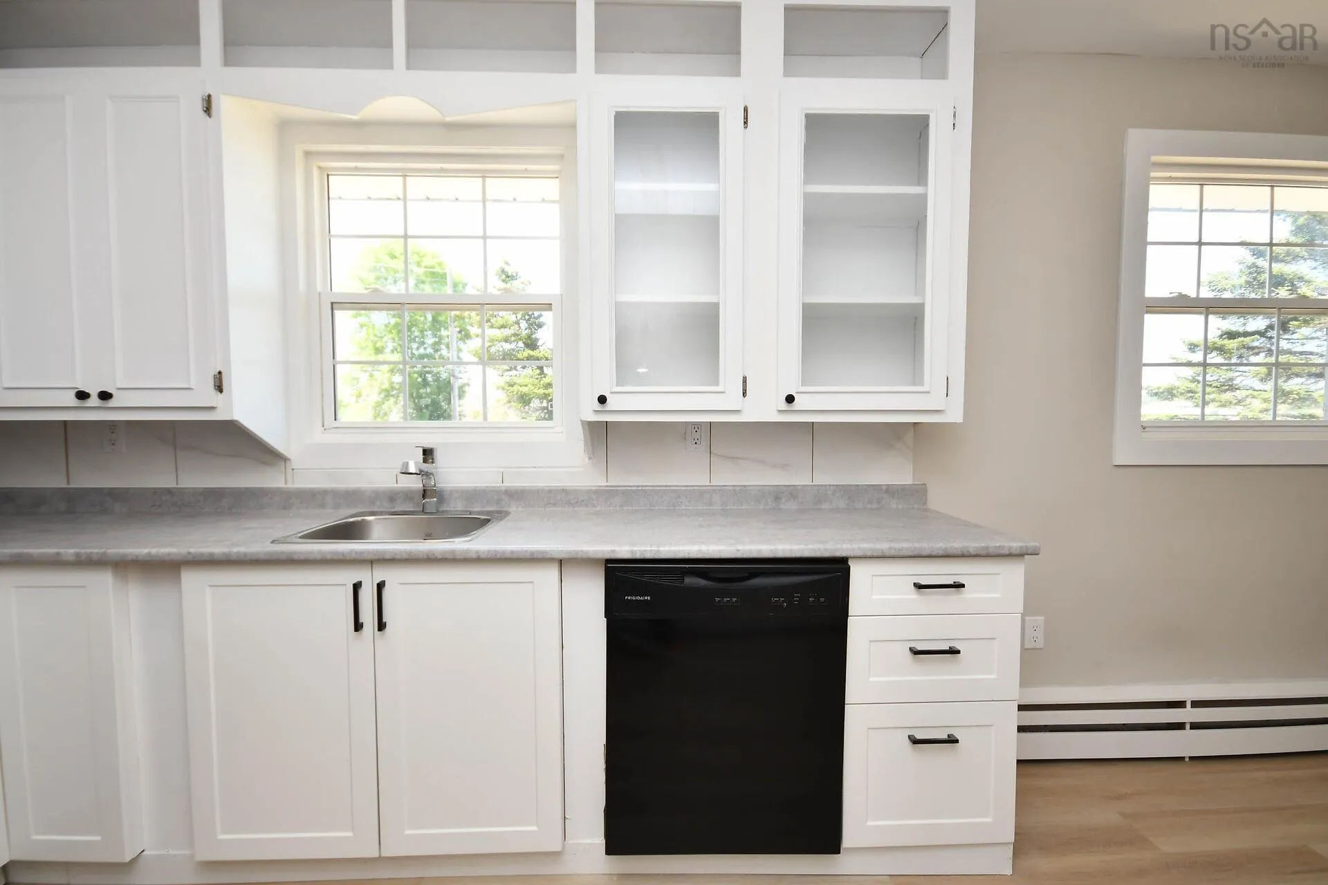 18 Bissett Road, Cole Harbour, NS B2V 2T1, 4 Bedrooms Bedrooms, ,2 BathroomsBathrooms,Residential,For Sale,Bissett,202520908