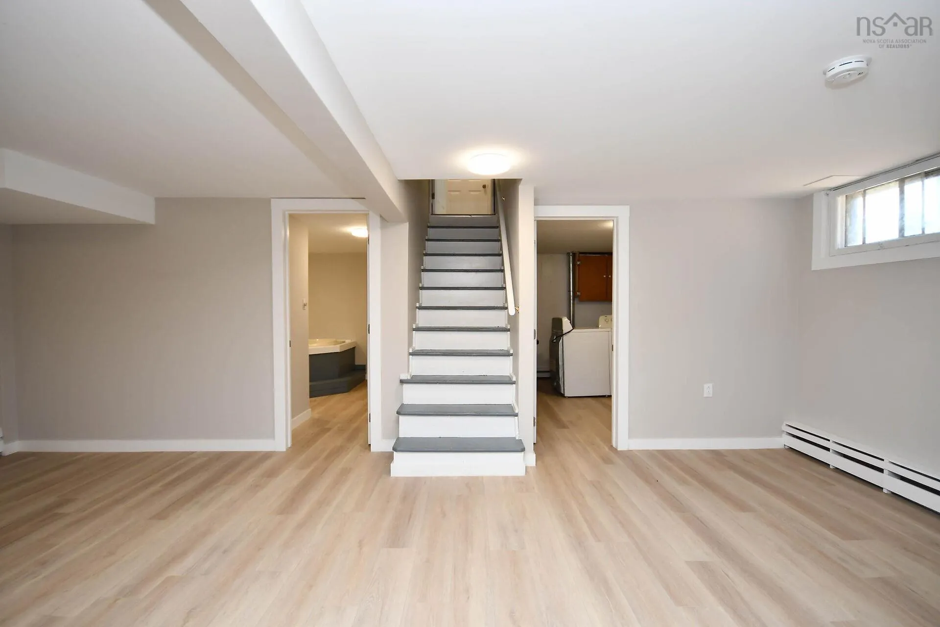 18 Bissett Road, Cole Harbour, NS B2V 2T1, 4 Bedrooms Bedrooms, ,2 BathroomsBathrooms,Residential,For Sale,Bissett,202520908