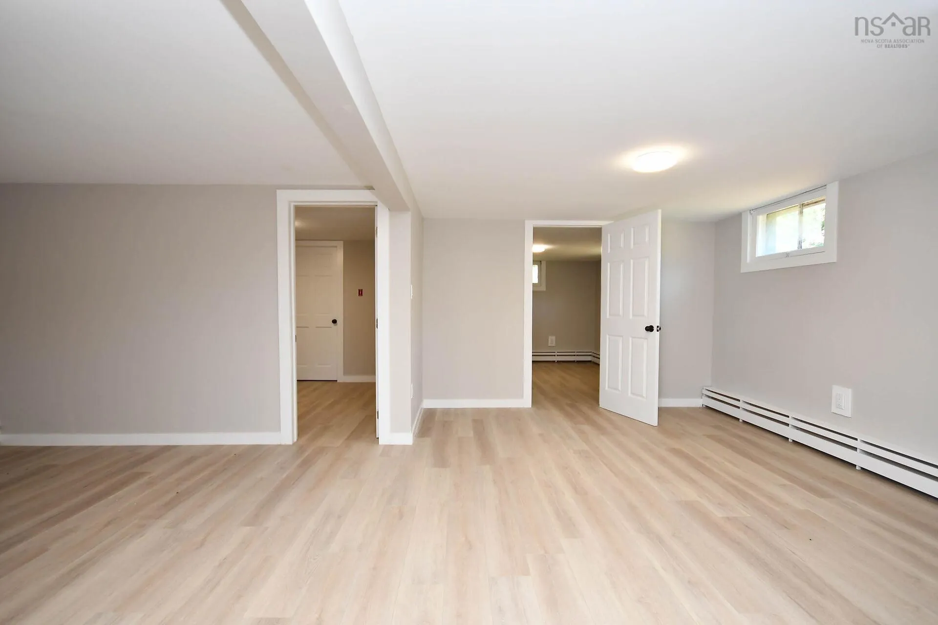 18 Bissett Road, Cole Harbour, NS B2V 2T1, 4 Bedrooms Bedrooms, ,2 BathroomsBathrooms,Residential,For Sale,Bissett,202520908