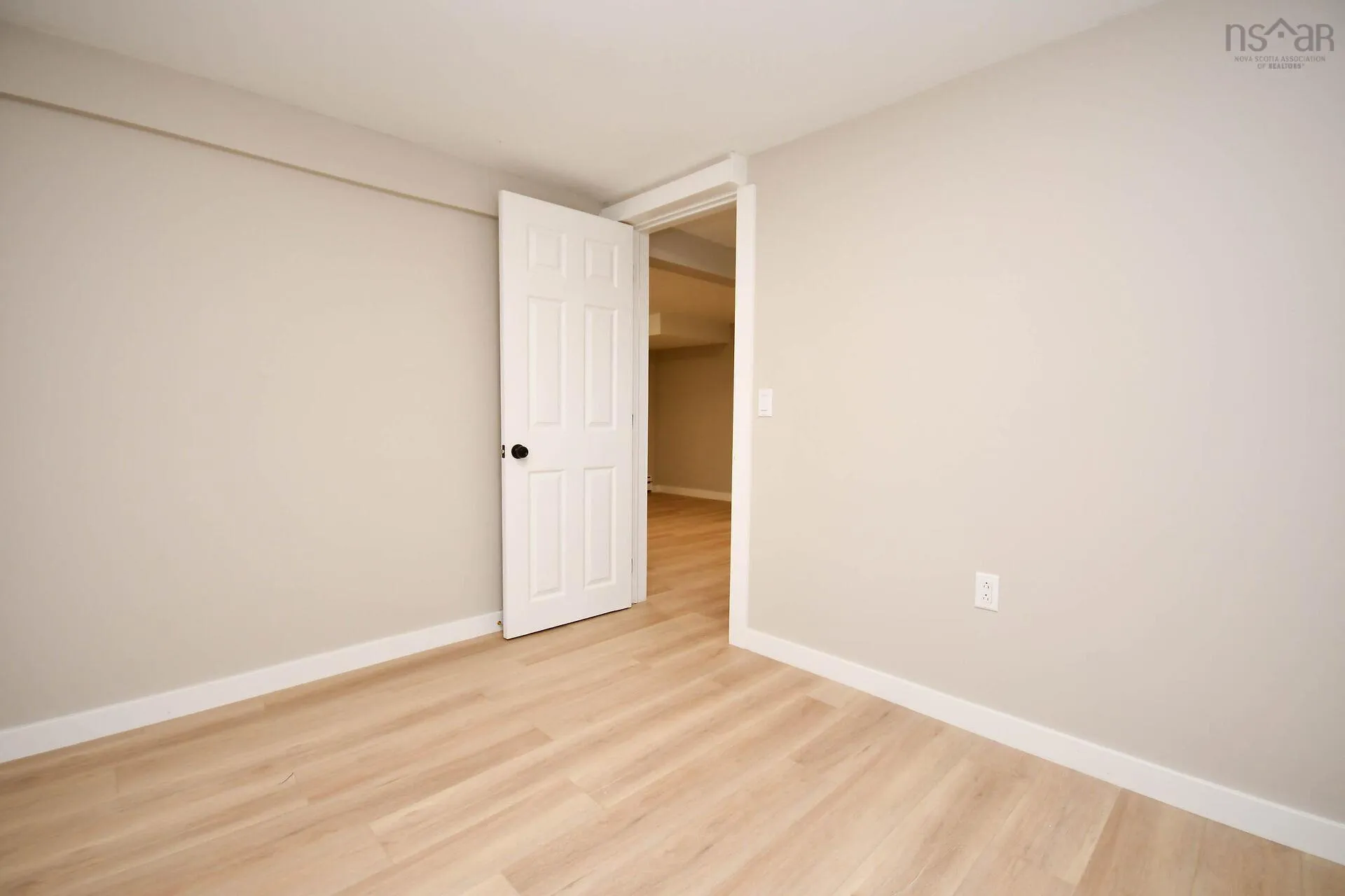 18 Bissett Road, Cole Harbour, NS B2V 2T1, 4 Bedrooms Bedrooms, ,2 BathroomsBathrooms,Residential,For Sale,Bissett,202520908