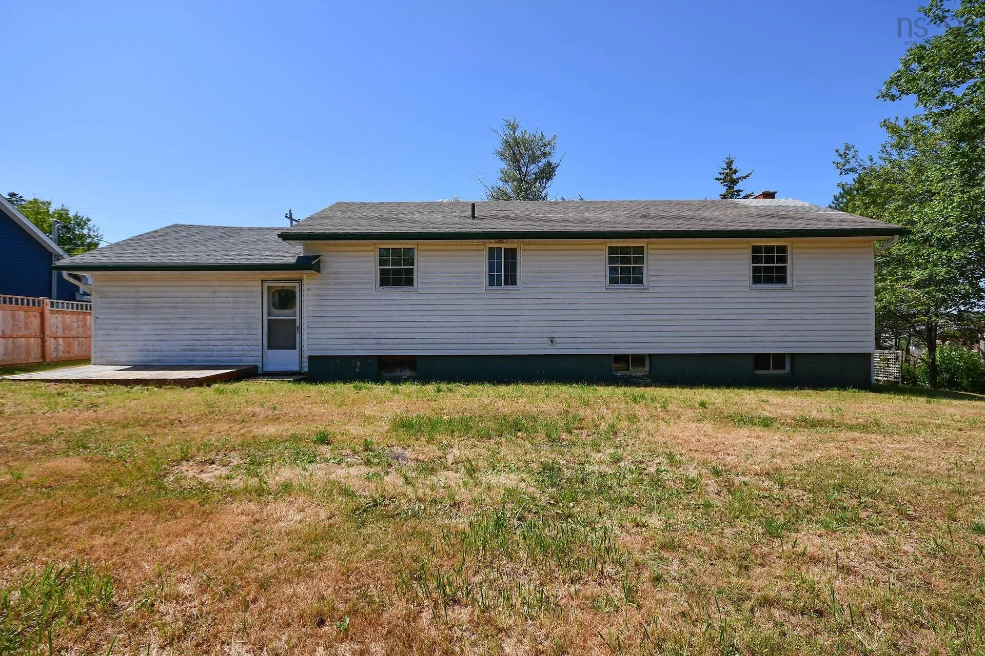 18 Bissett Road, Cole Harbour, NS B2V 2T1, 4 Bedrooms Bedrooms, ,2 BathroomsBathrooms,Residential,For Sale,Bissett,202520908