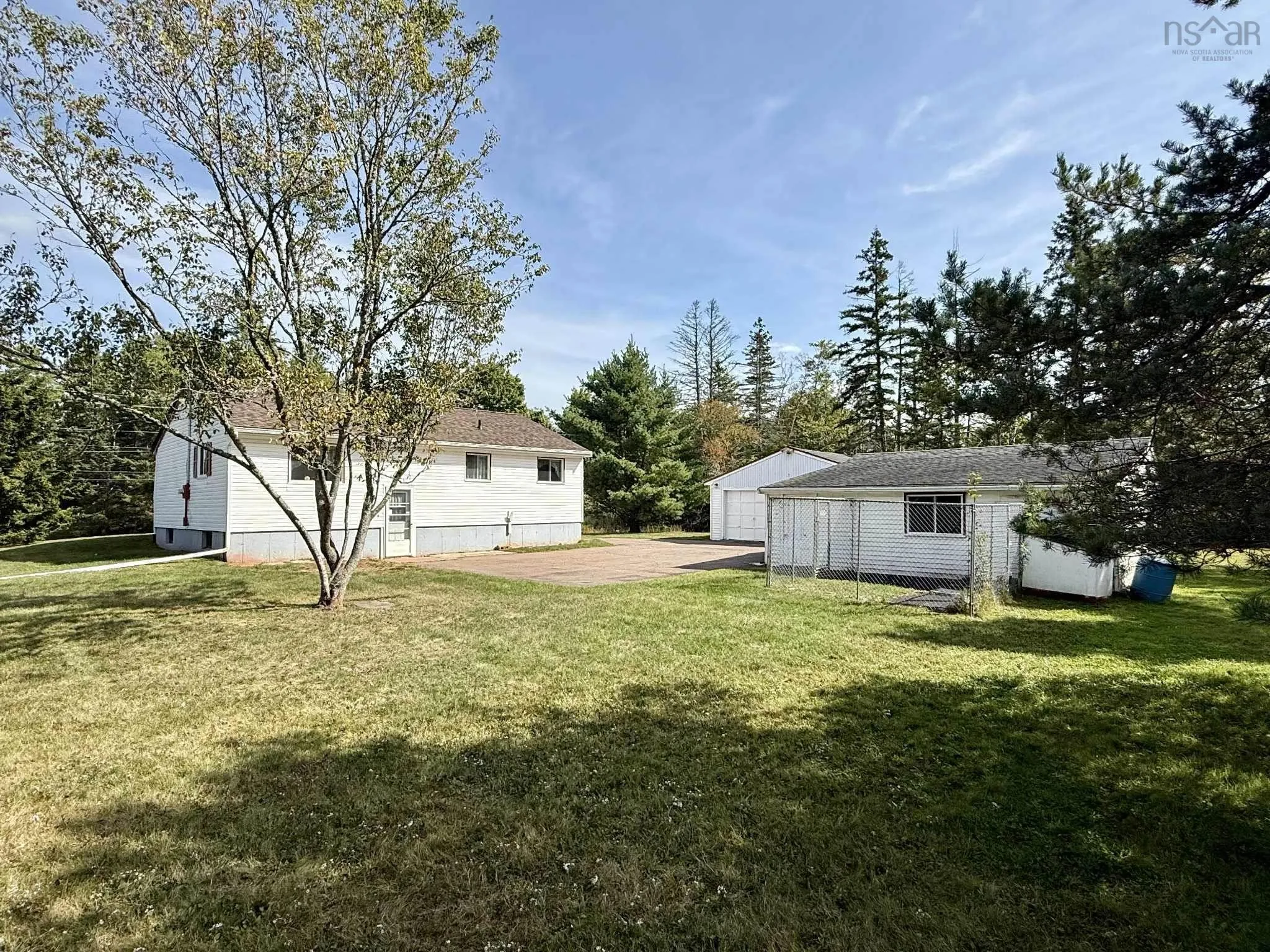 1498 East Prince Street, Salmon River, NS B6L 4C8, 2 Bedrooms Bedrooms, ,2 BathroomsBathrooms,Residential,For Sale,East Prince,202523143