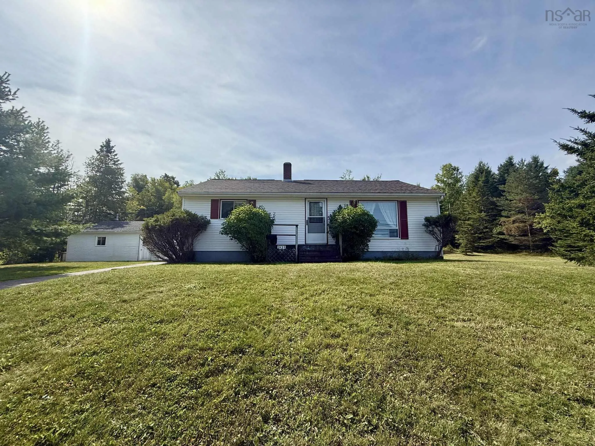 1498 East Prince Street, Salmon River, NS B6L 4C8, 2 Bedrooms Bedrooms, ,2 BathroomsBathrooms,Residential,For Sale,East Prince,202523143