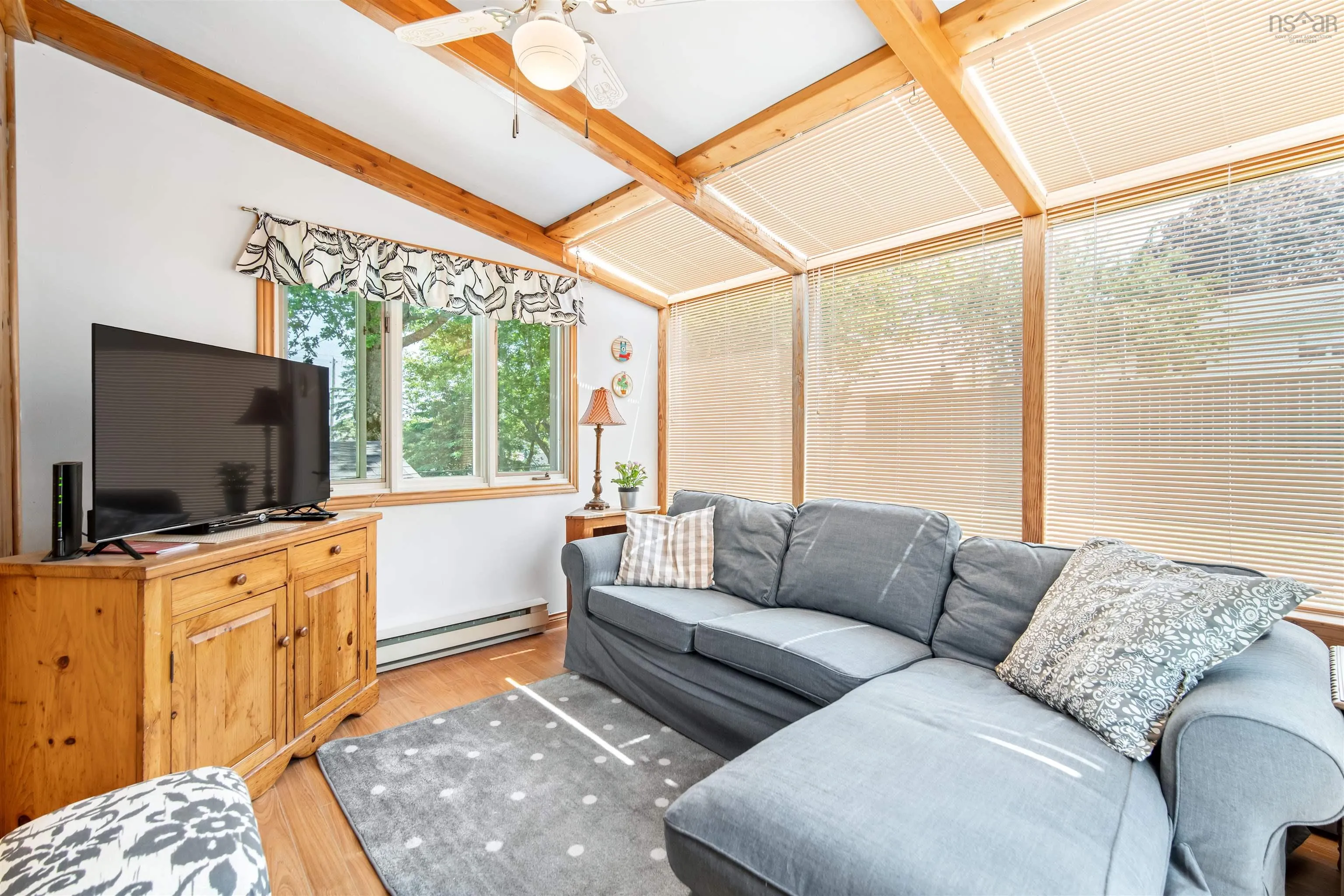 6 Piers Avenue, Halifax, NS B3N 1Z3, 3 Bedrooms Bedrooms, ,2 BathroomsBathrooms,Residential,For Sale,Piers,202523913
