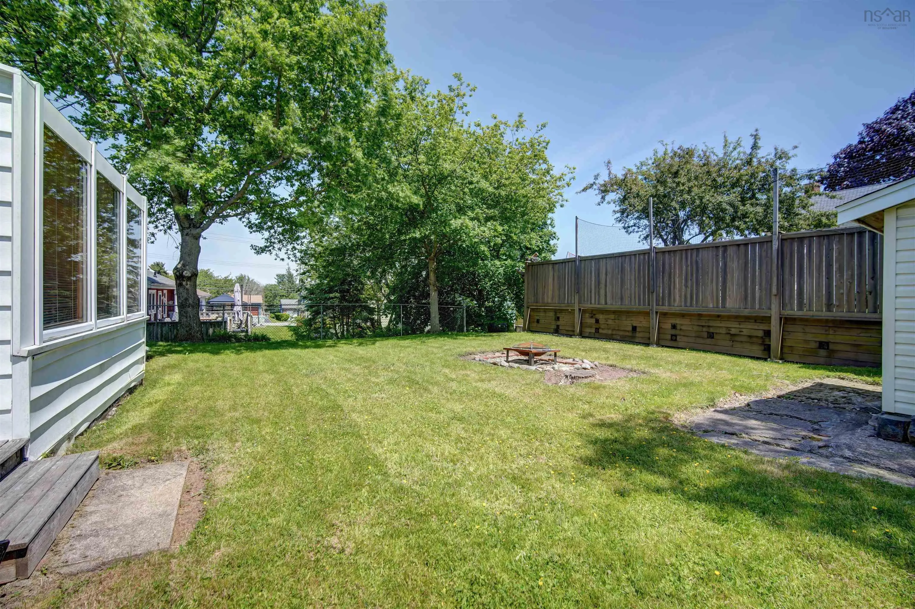 6 Piers Avenue, Halifax, NS B3N 1Z3, 3 Bedrooms Bedrooms, ,2 BathroomsBathrooms,Residential,For Sale,Piers,202523913