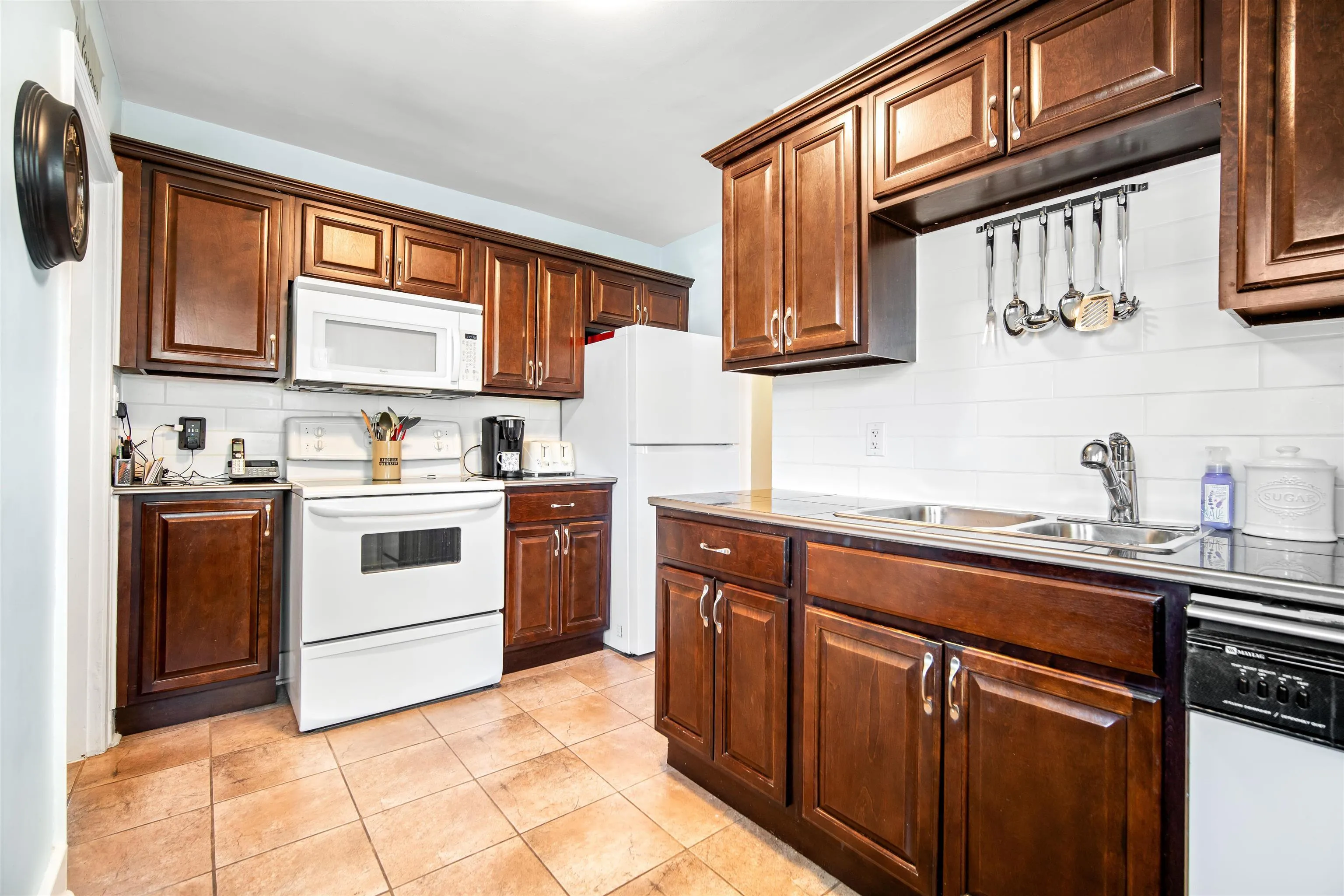 6 Piers Avenue, Halifax, NS B3N 1Z3, 3 Bedrooms Bedrooms, ,2 BathroomsBathrooms,Residential,For Sale,Piers,202523913
