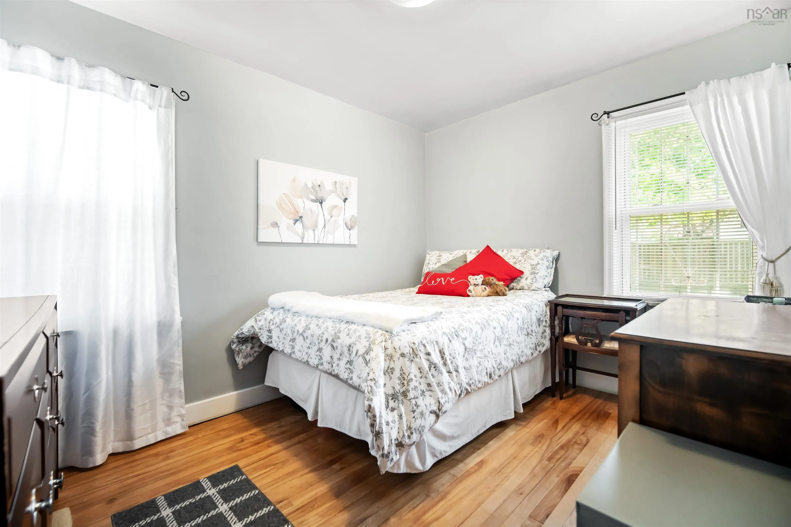 6 Piers Avenue, Halifax, NS B3N 1Z3, 3 Bedrooms Bedrooms, ,2 BathroomsBathrooms,Residential,For Sale,Piers,202523913