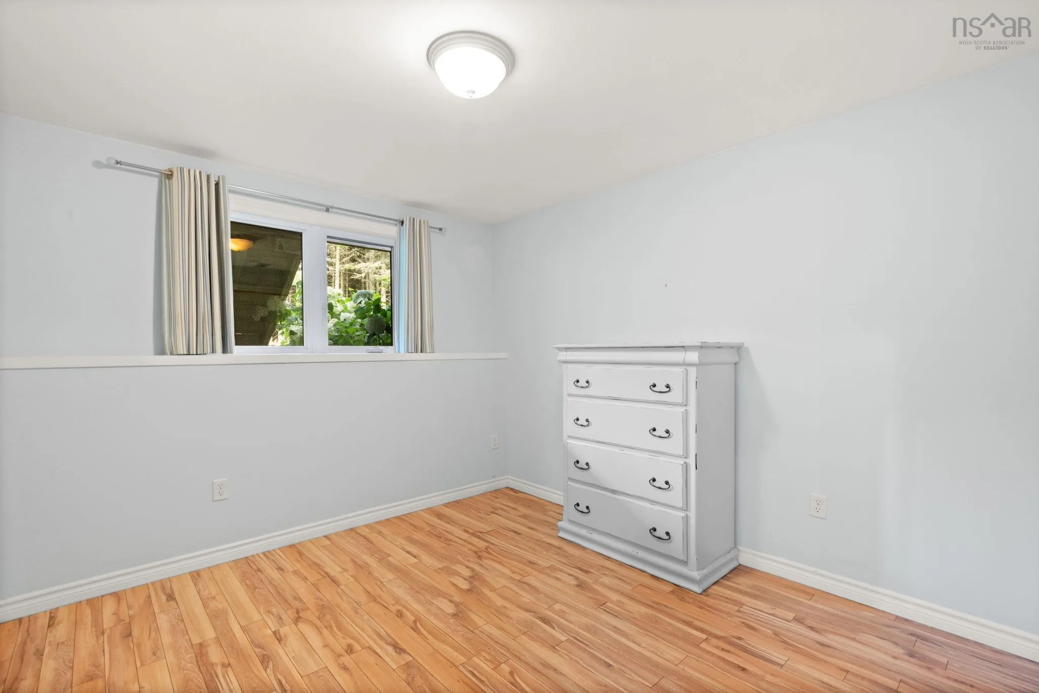 284 Leslie Road, East Lawrencetown, NS B2Z 1T4, 5 Bedrooms Bedrooms, ,3 BathroomsBathrooms,Residential,For Sale,Leslie,202521224