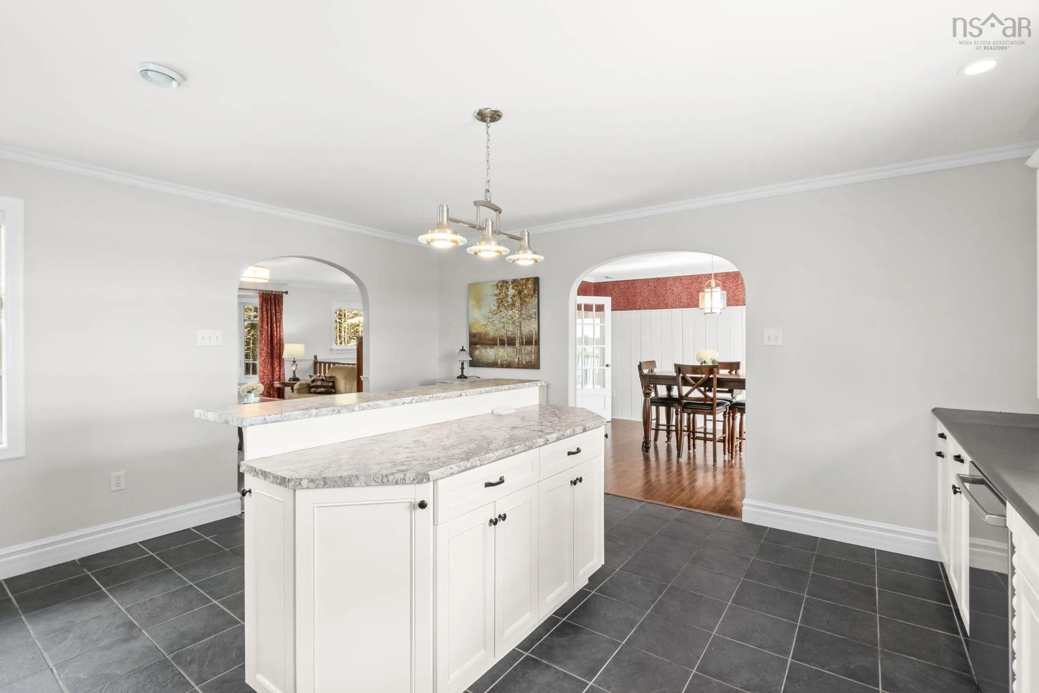 284 Leslie Road, East Lawrencetown, NS B2Z 1T4, 5 Bedrooms Bedrooms, ,3 BathroomsBathrooms,Residential,For Sale,Leslie,202521224