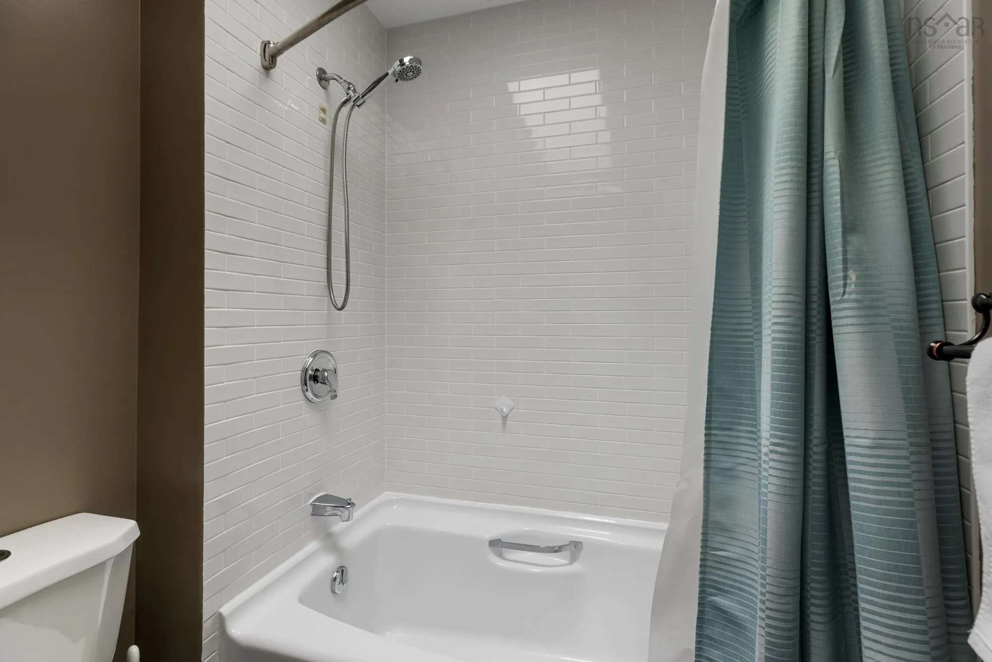 42 Twilight Lane, Dartmouth, NS B2X 2R9, 4 Bedrooms Bedrooms, ,4 BathroomsBathrooms,Residential,For Sale,Twilight,202514347