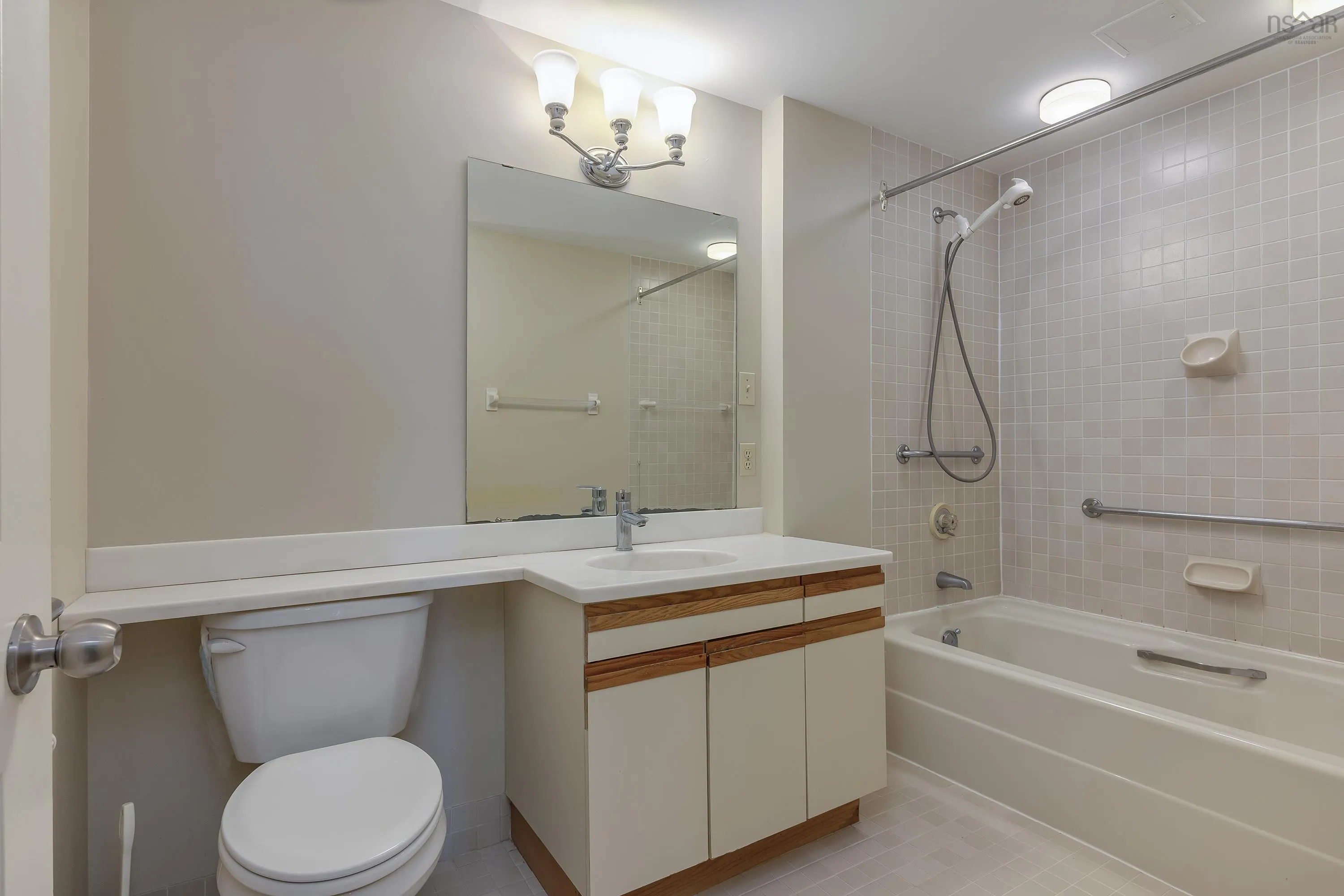 110-1350 Oxford Street, Halifax, NS B3H 3Y8, 3 Bedrooms Bedrooms, ,2 BathroomsBathrooms,Residential,For Sale,Oxford,202519954