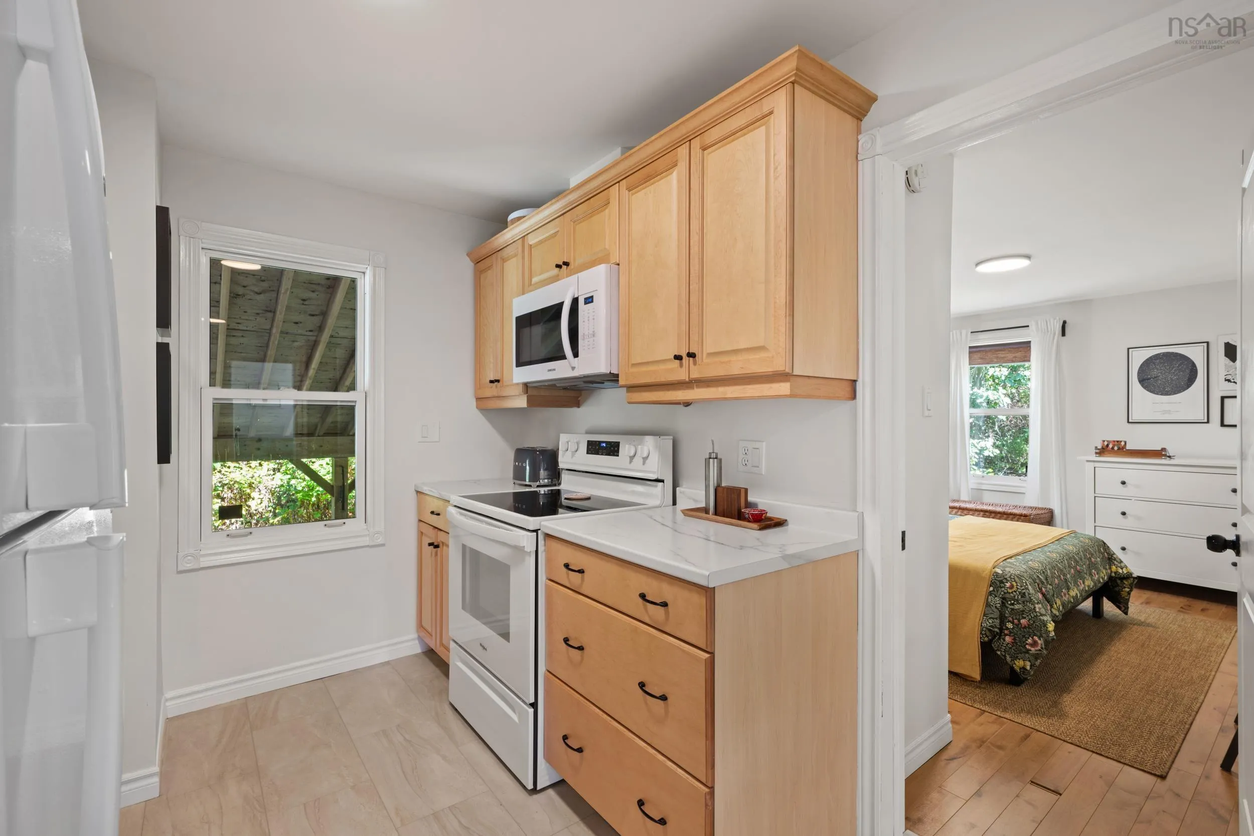 23 Barrens Street, Bedford, NS B4A 1Y6, 2 Bedrooms Bedrooms, ,1 BathroomBathrooms,Residential,For Sale,Barrens,202521270