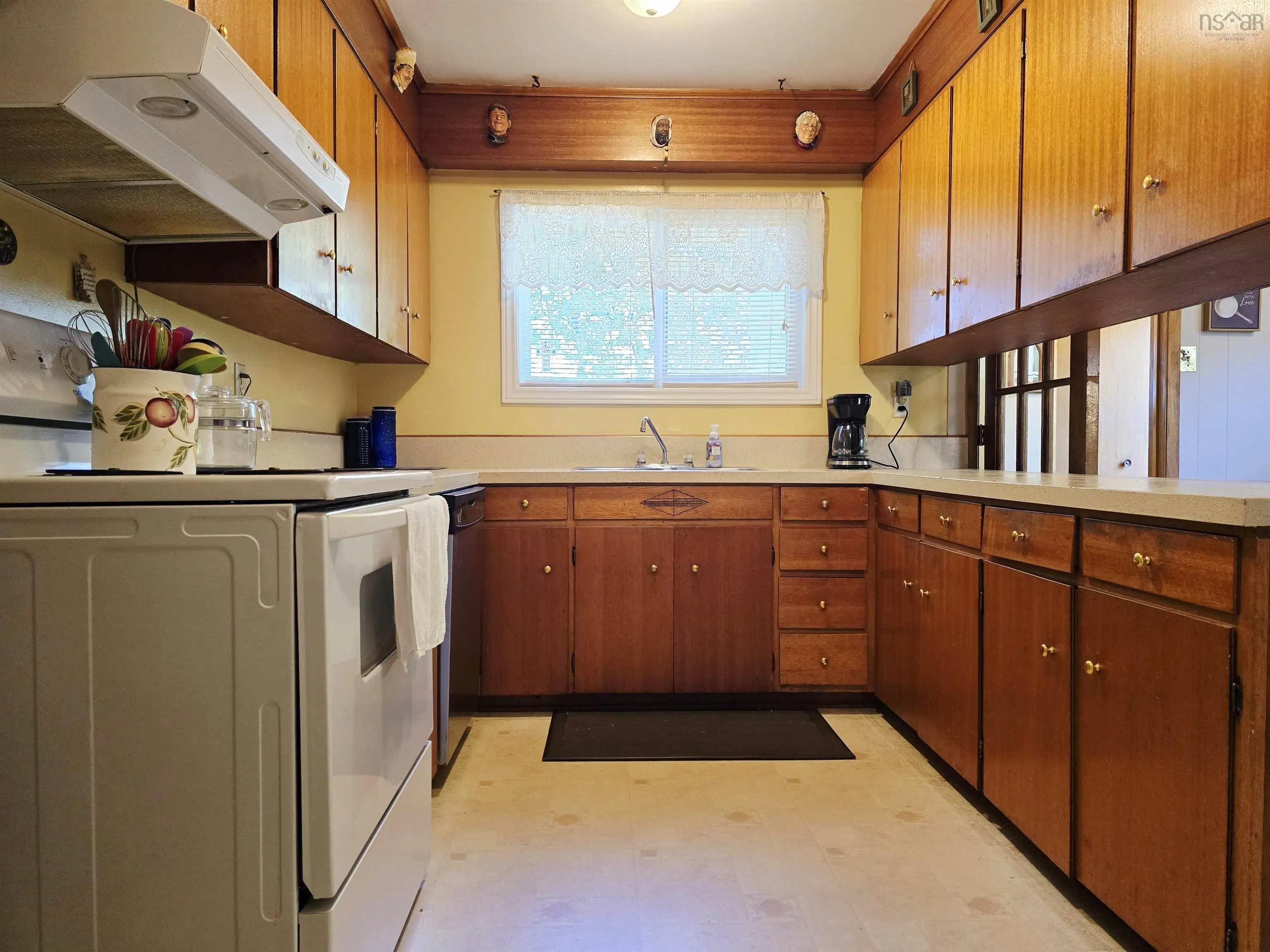 37 Diamond Street, Trenton, NS B0K 1X0, 3 Bedrooms Bedrooms, ,2 BathroomsBathrooms,Residential,For Sale,Diamond,202522285